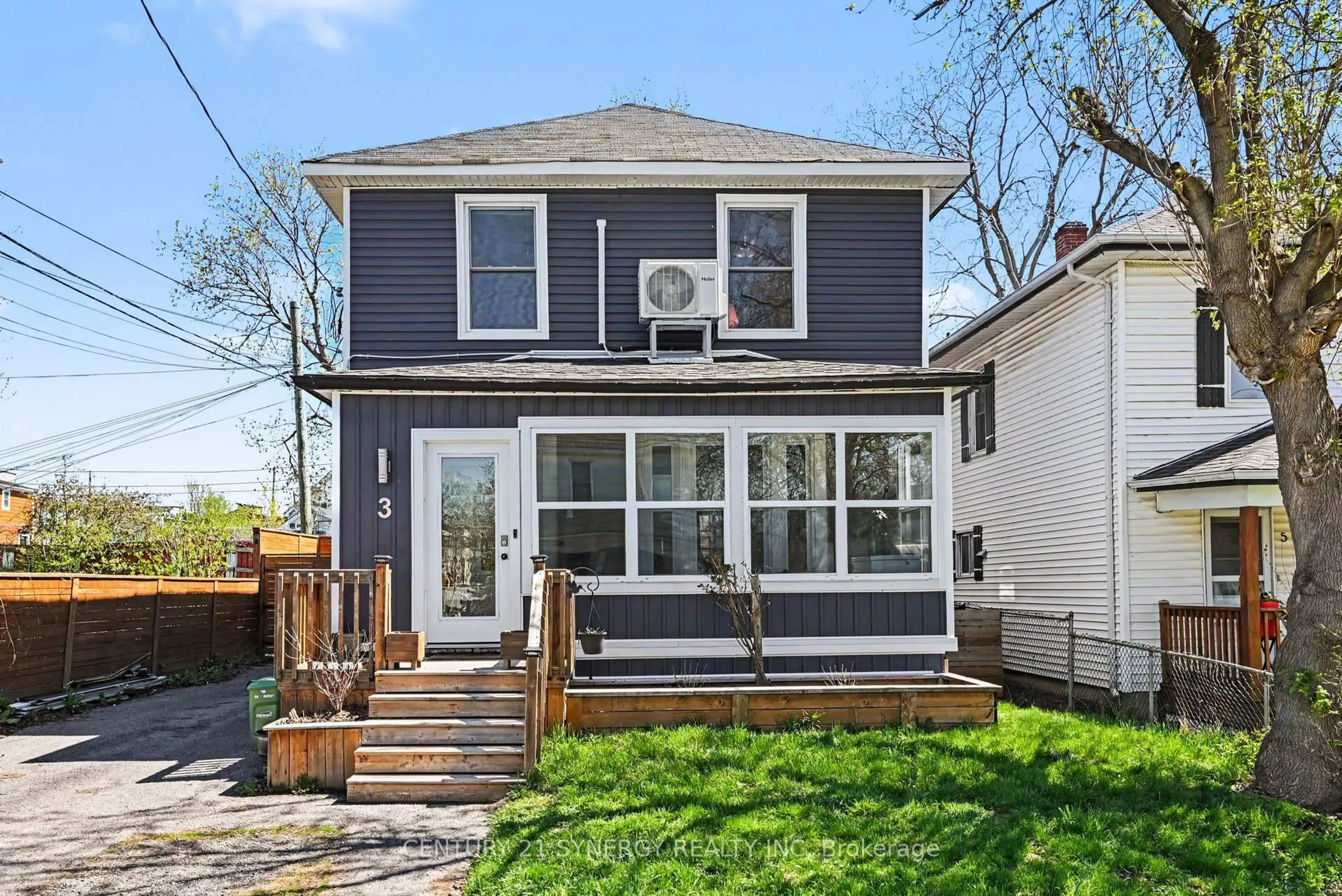 Home with vinyl exterior material, street for 3 Bergin Ave, Cornwall Ontario K6H 3Y7