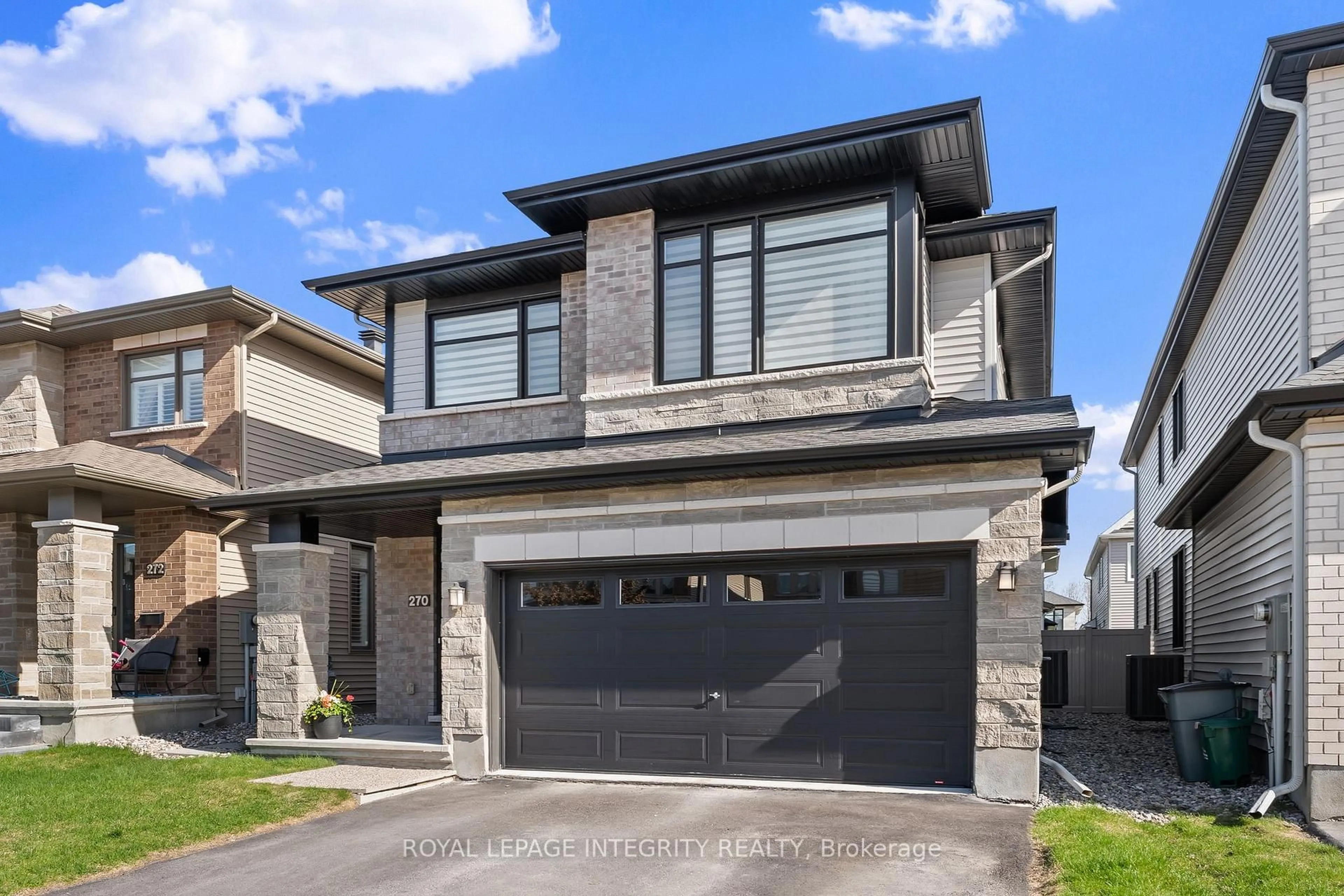 Home with brick exterior material, street for 270 Shinleaf Cres, Ottawa Ontario K1W 0J2