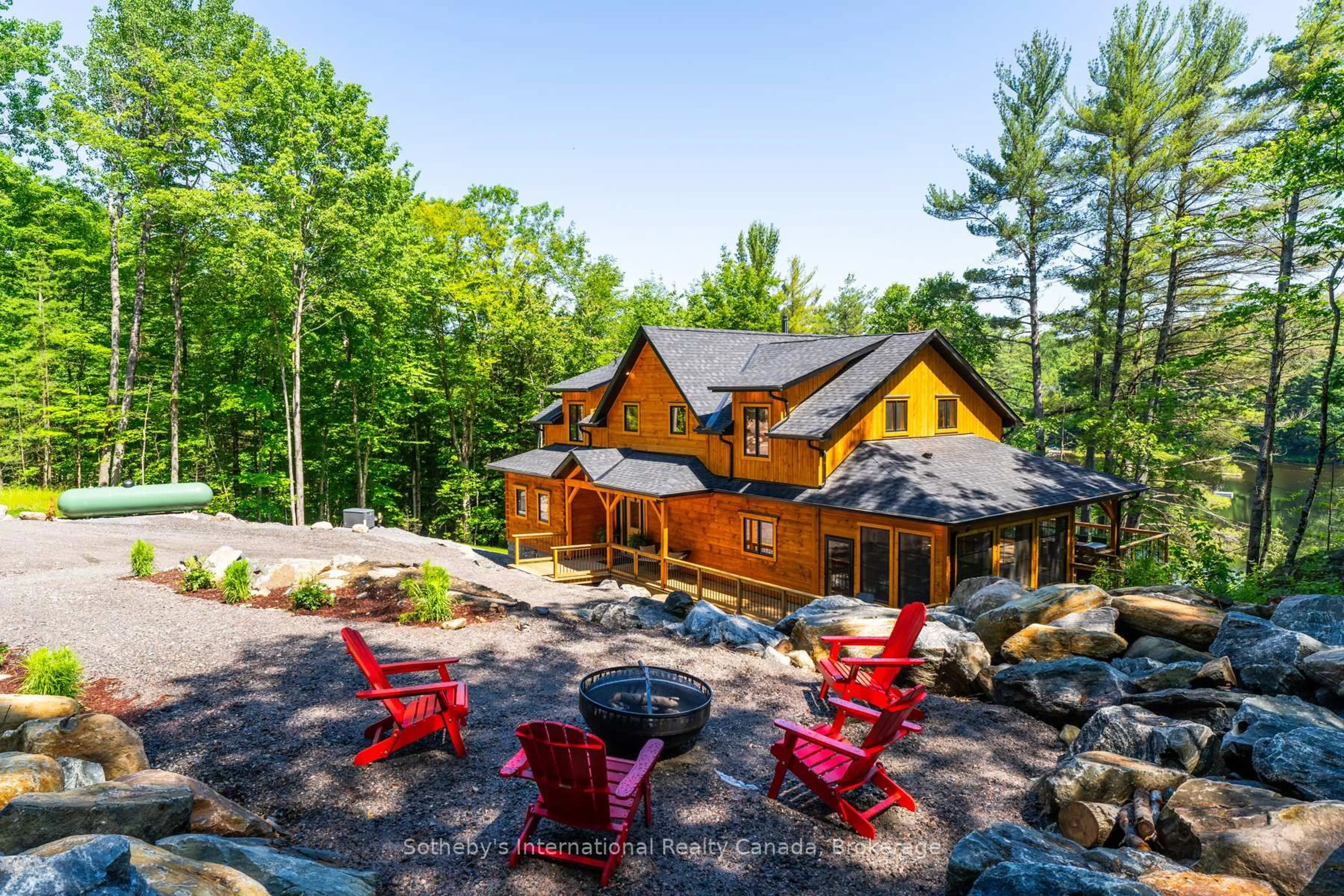 A pic from outside/outdoor area/front of a property/back of a property/a pic from drone, unknown for 1213 CAMP JACKSON Rd #15, Muskoka Lakes Ontario P0C 1A0