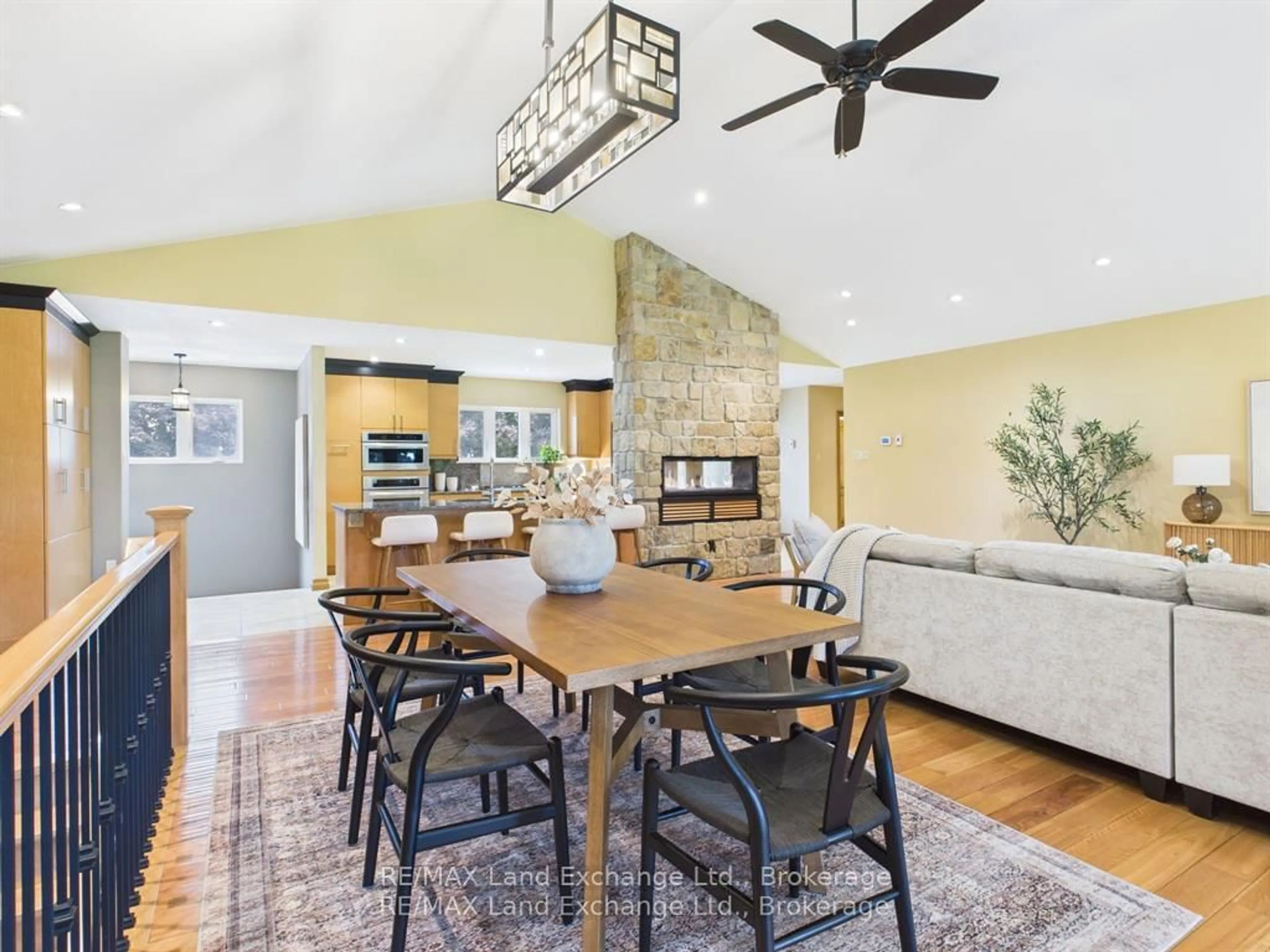 Open concept kitchen, unknown for 203 Campbell Cres, Kincardine Ontario N2Z 1B9