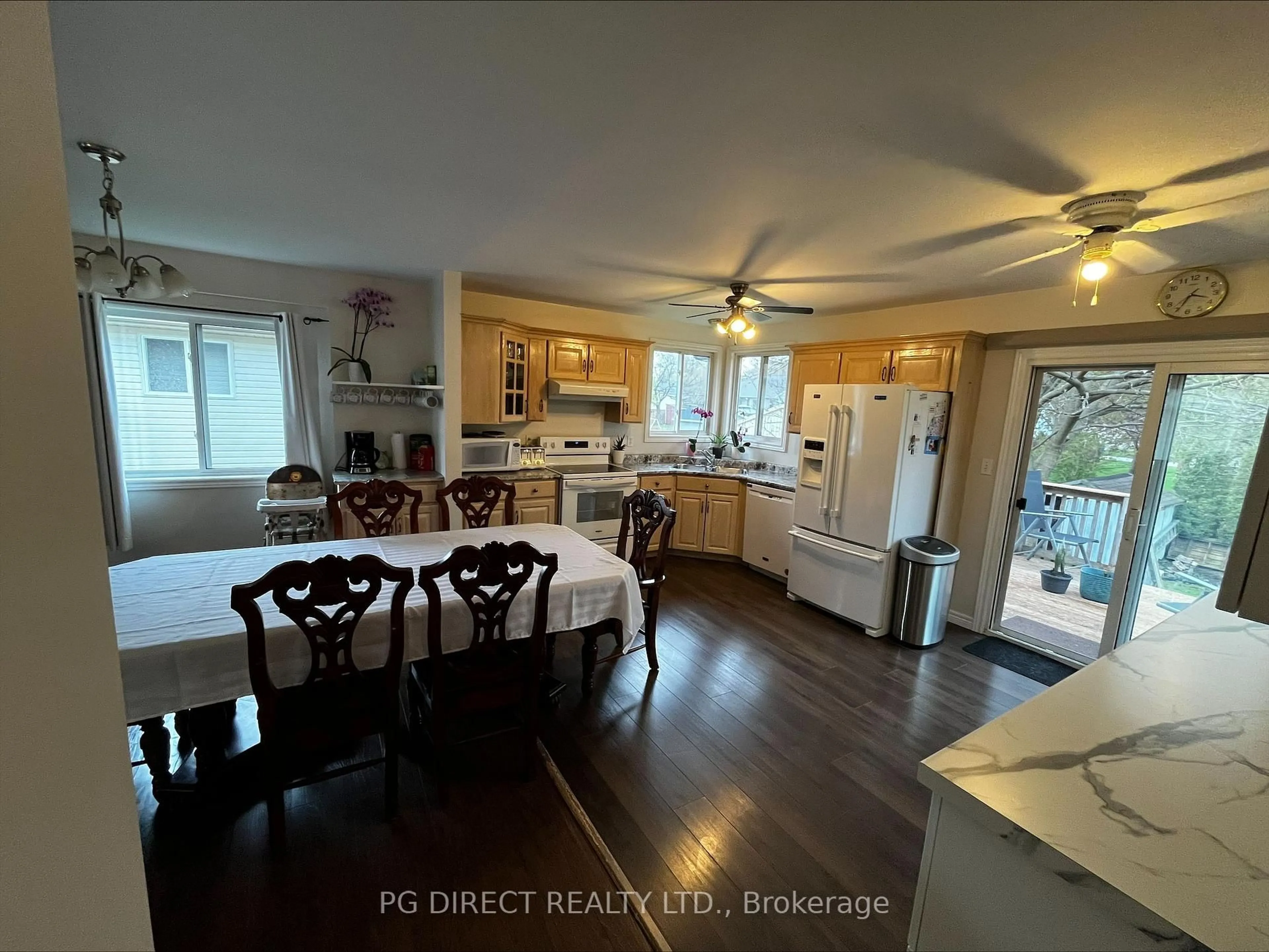 Open concept kitchen, unknown for 844 Cottage Grove Ave, Kingsville Ontario N9Y 3X8