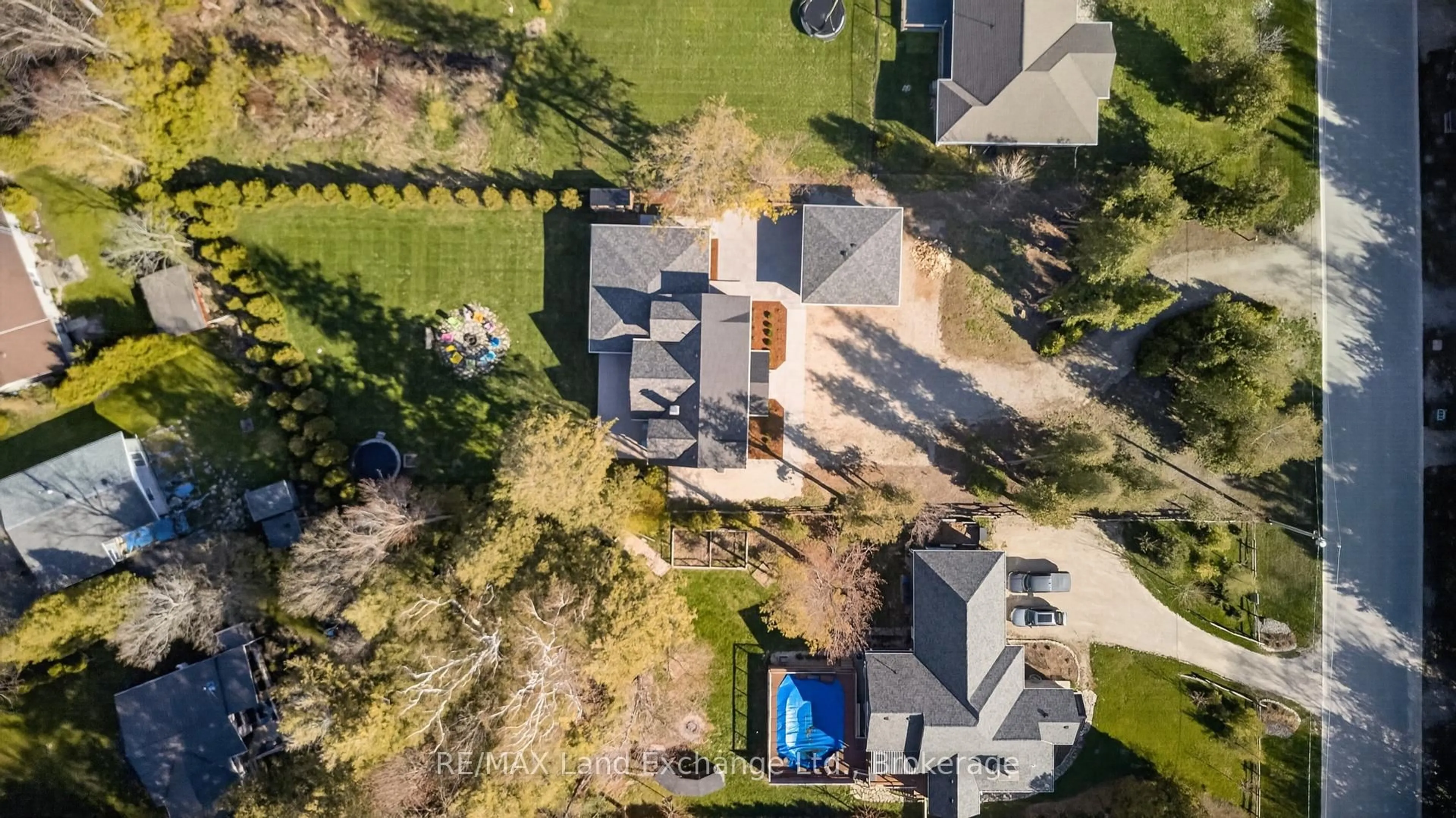 A pic from outside/outdoor area/front of a property/back of a property/a pic from drone, street for 144 Huron Rd, Huron-Kinloss Ontario N2Z 2X3