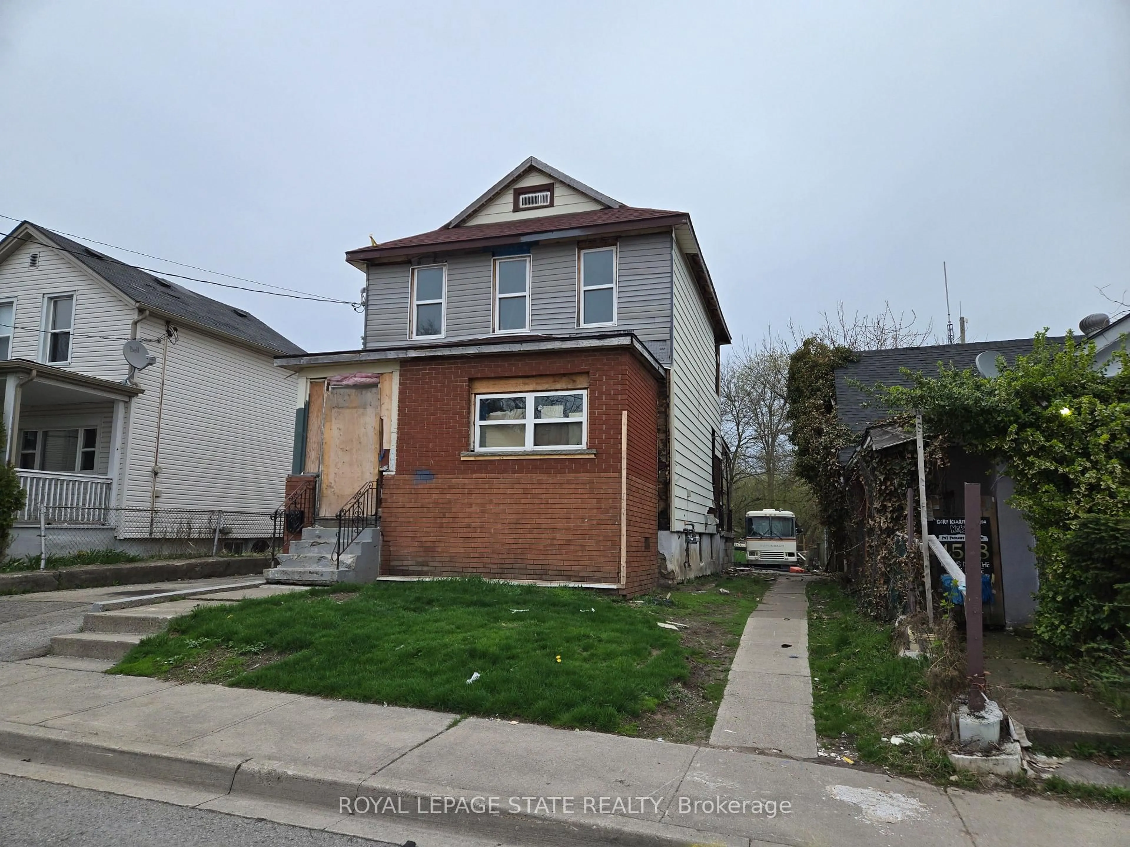 Unknown for 4550 Crysler Ave, Niagara Falls Ontario L2E 3V4