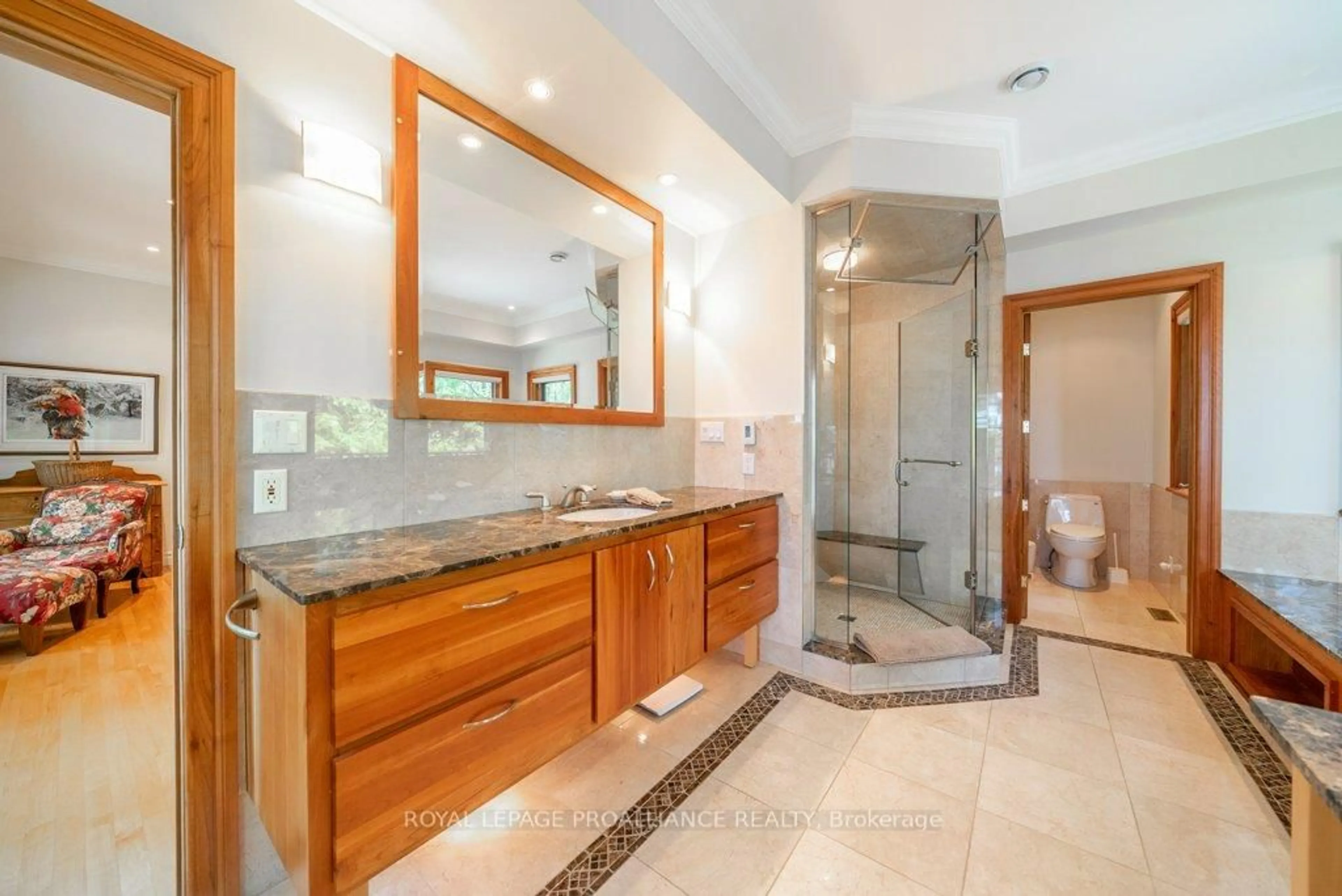 Standard bathroom, ceramic/tile floor for 403 Henniger Rd, Cloyne Ontario K0H 1K0