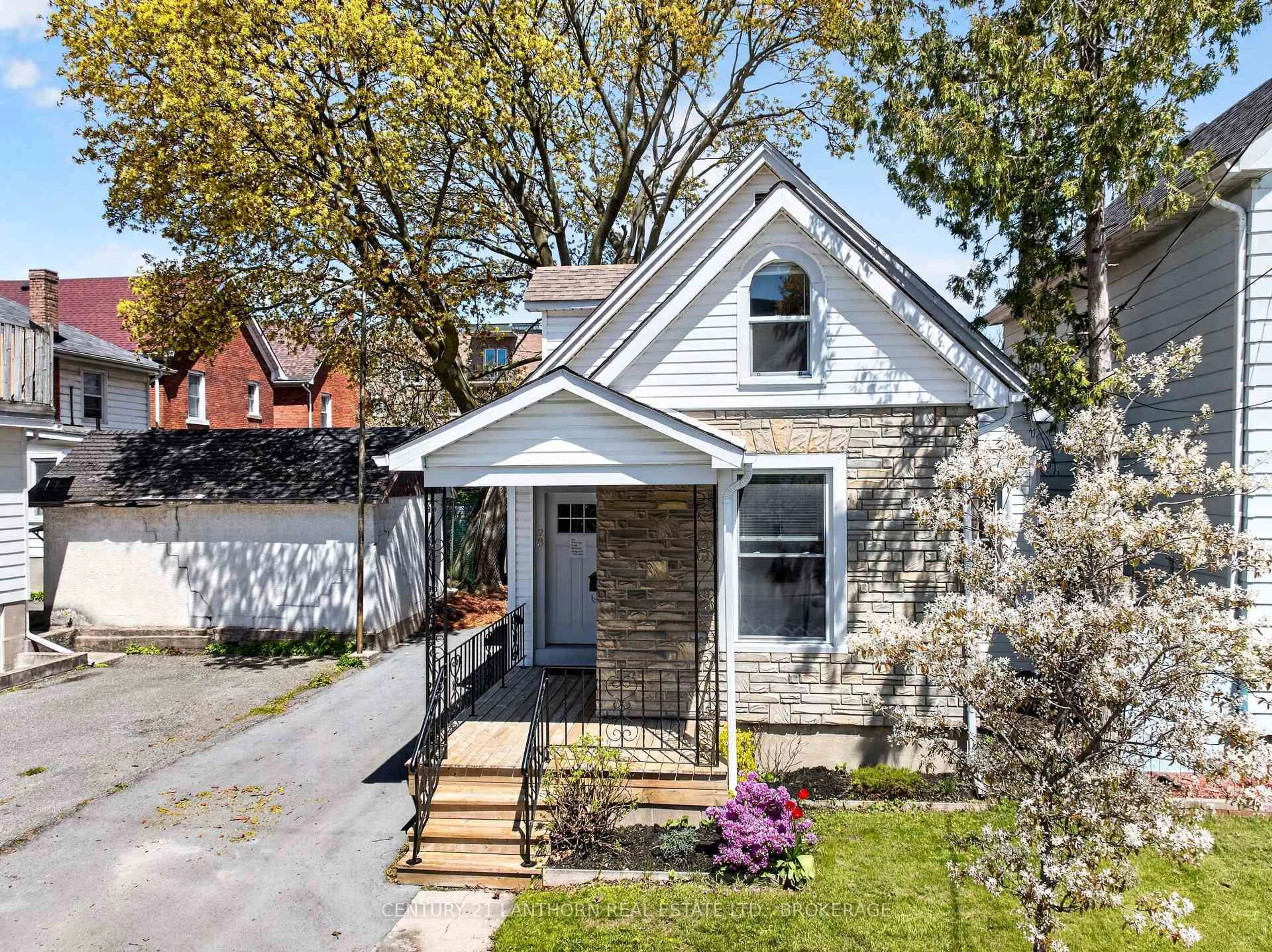 Home with brick exterior material, street for 23 Jenkins St, Kingston Ontario K7K 1N4