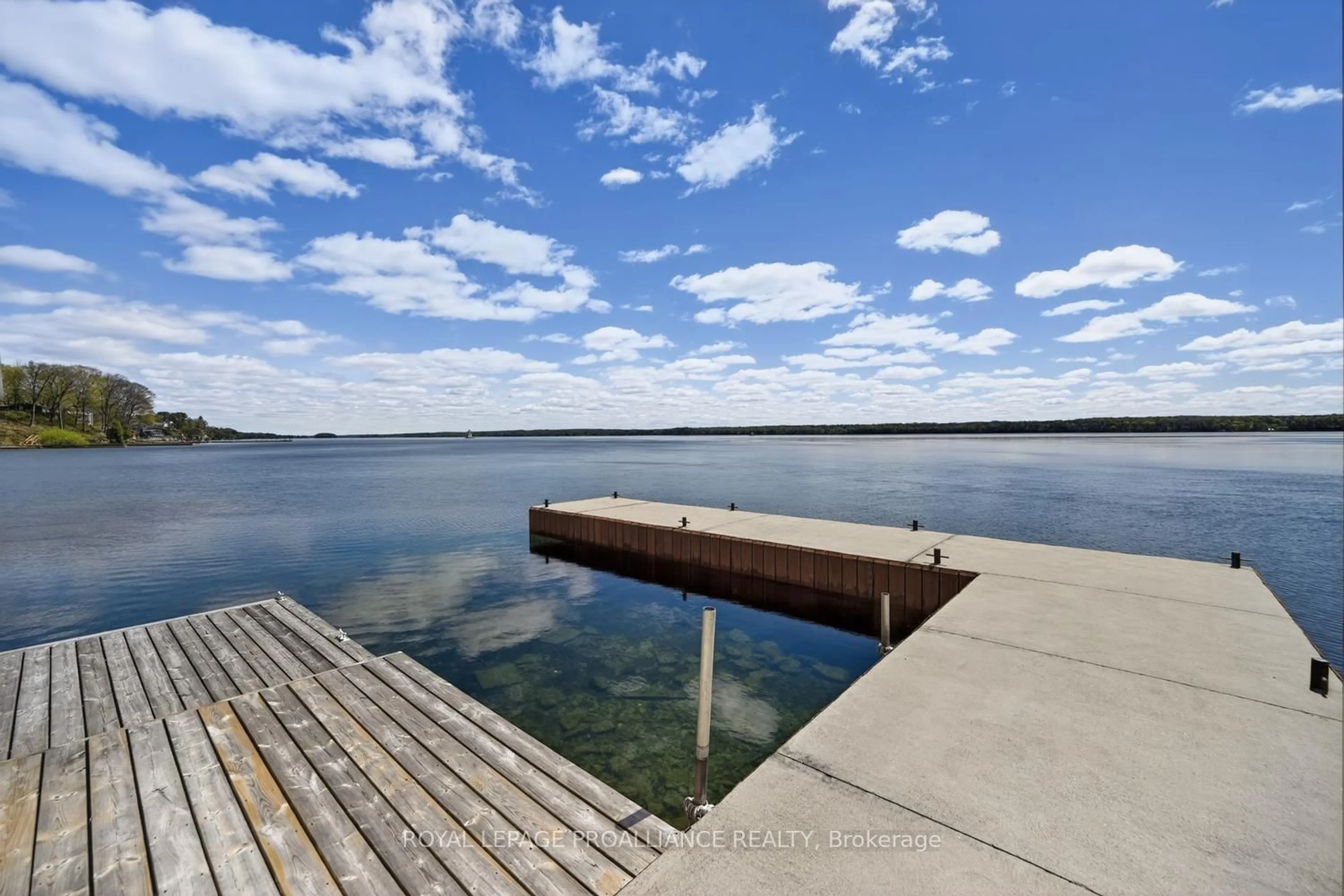 Patio, water/lake/river/ocean view for 233 Brockmere Cliff Rd, Elizabethtown-Kitley Ontario K6V 5T3