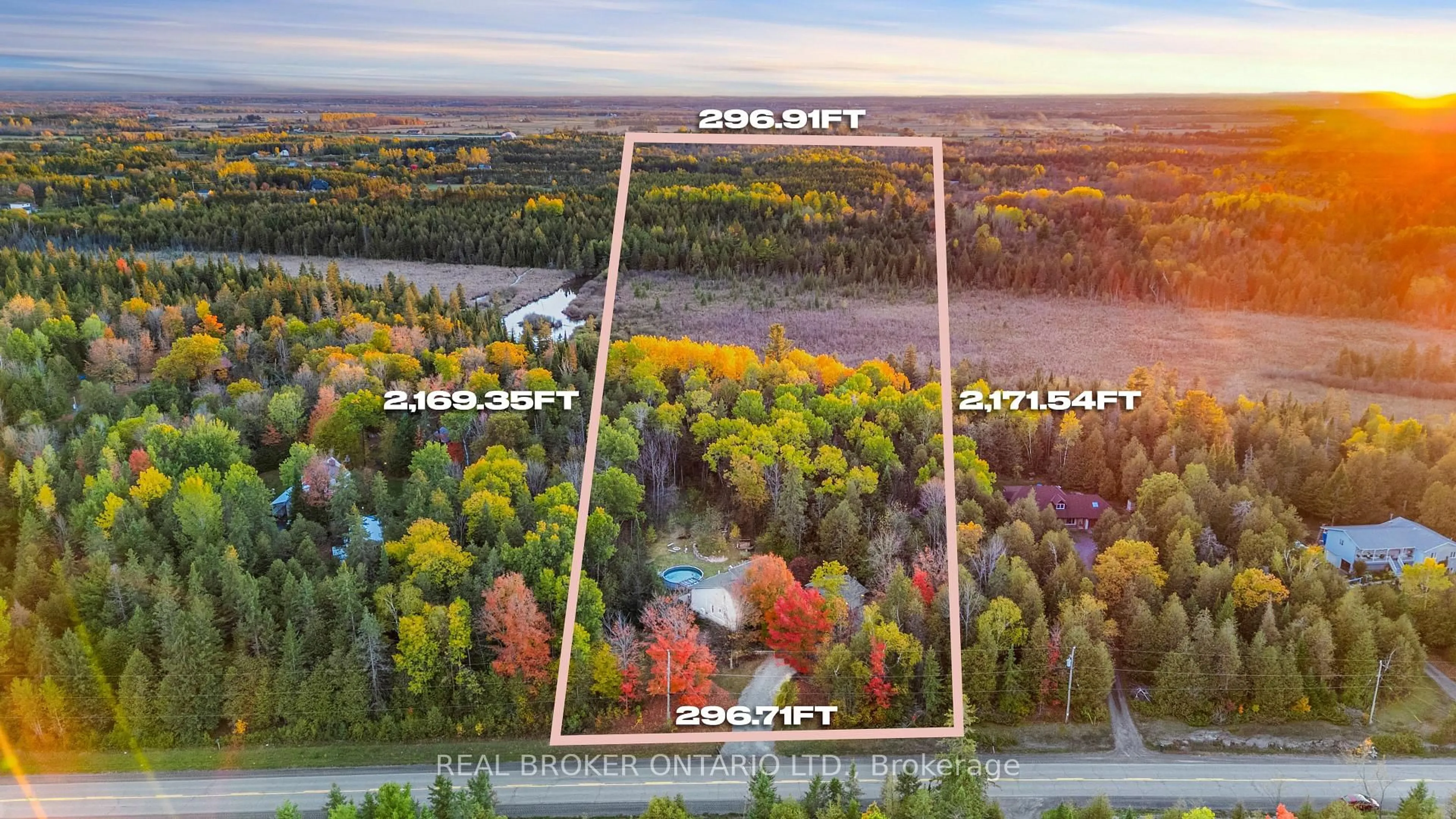 A pic from outside/outdoor area/front of a property/back of a property/a pic from drone, forest/trees view for 967 Upper Dwyer Hill Rd, Carp Ontario K0A 1L0