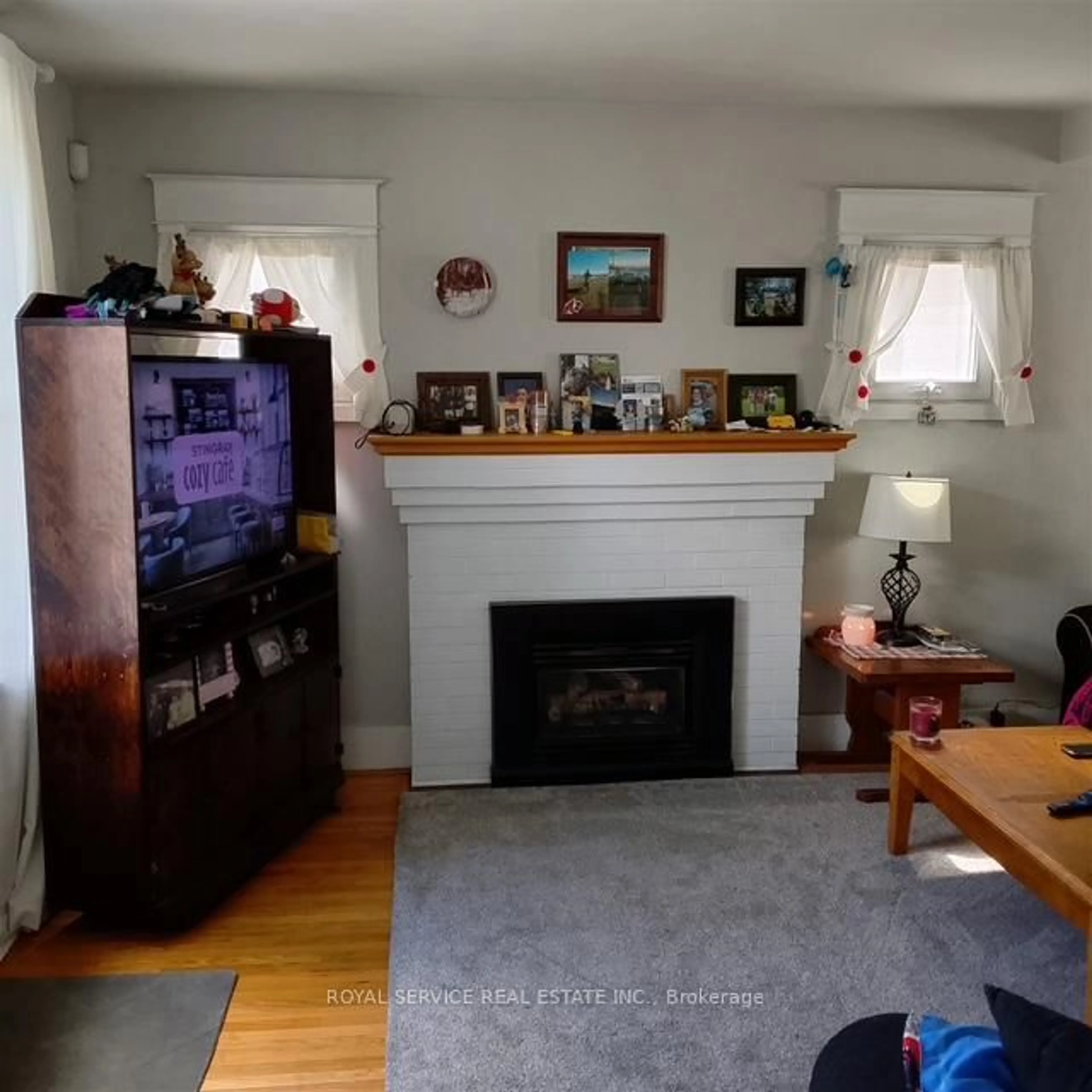 A pic of a room for 42 Harcourt St, Port Hope Ontario L1A 1M4