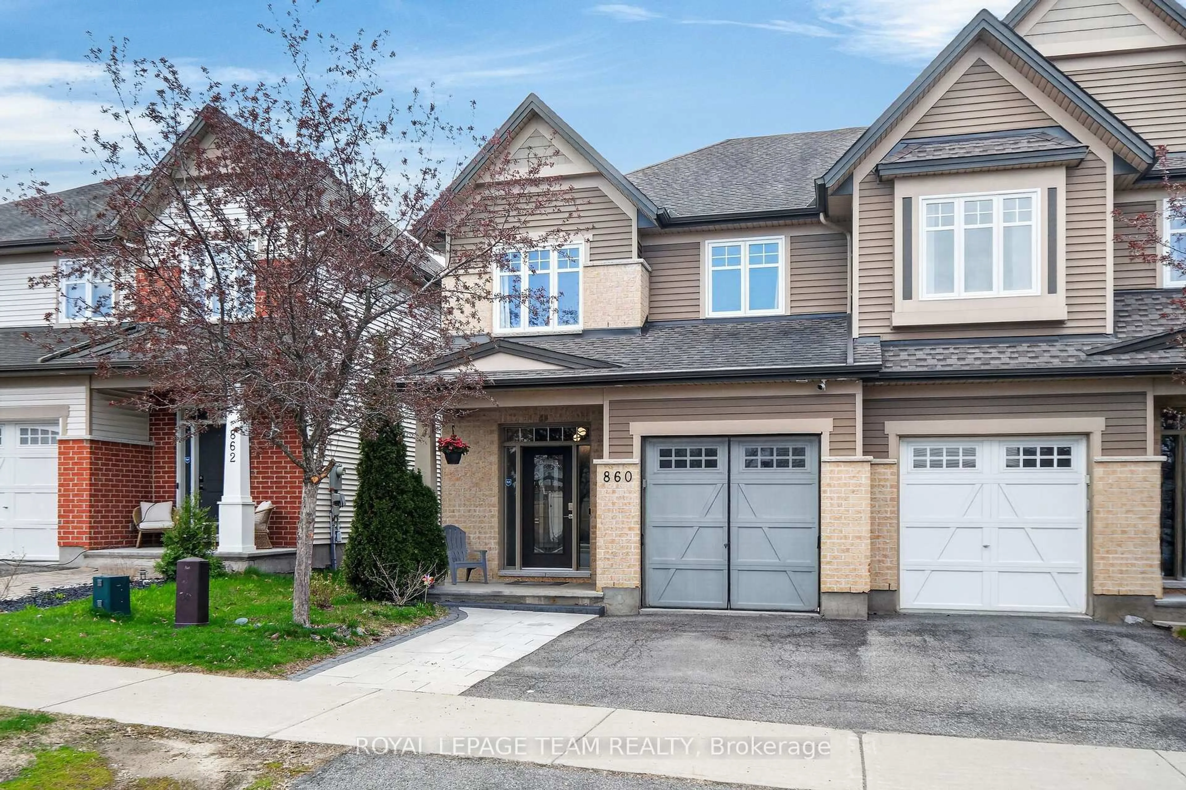 Home with brick exterior material, street for 860 WHITE ALDER Ave, Ottawa Ontario K1T 0H1