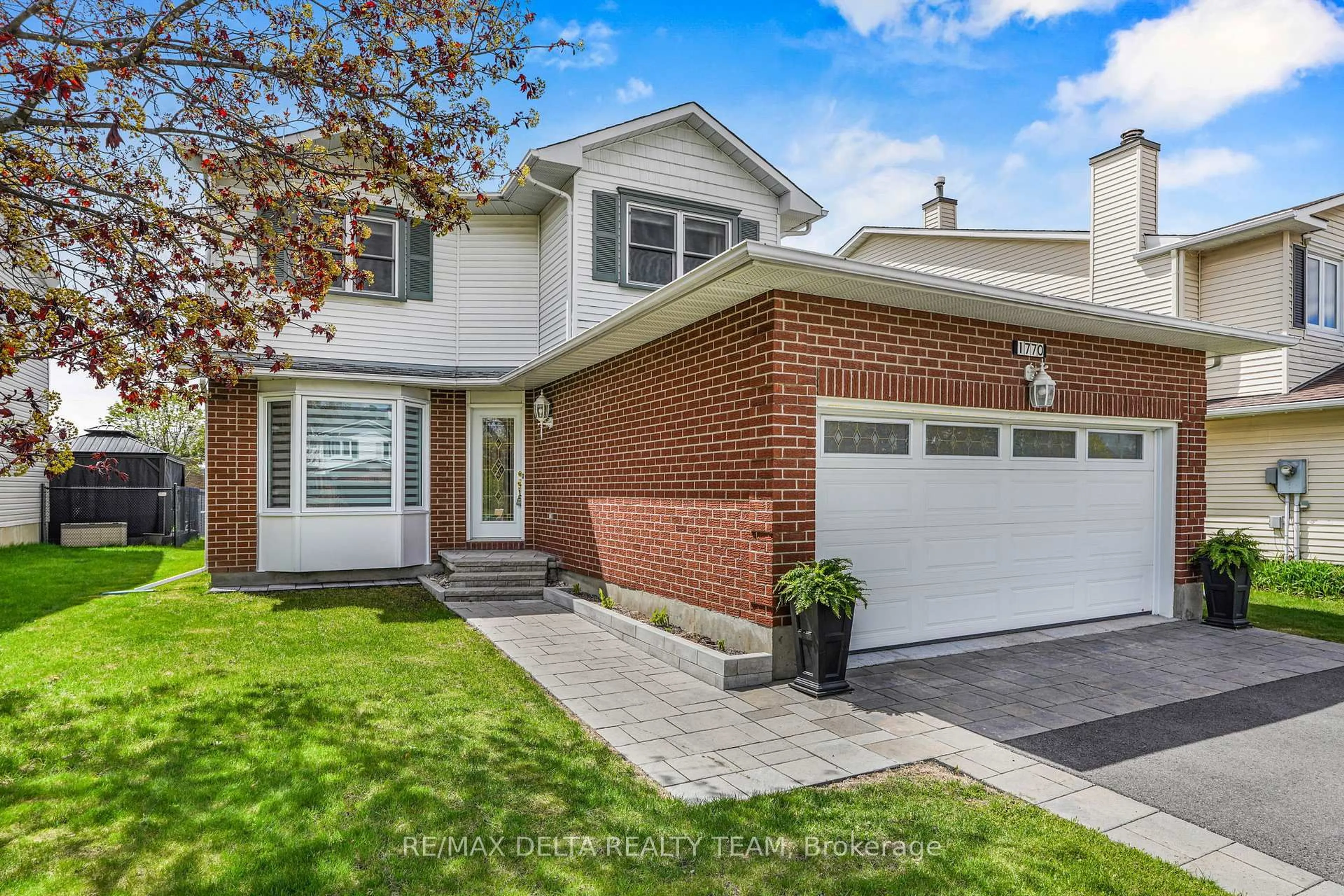 Home with brick exterior material, street for 1770 Sunview Dr, Ottawa Ontario K1C 5B2
