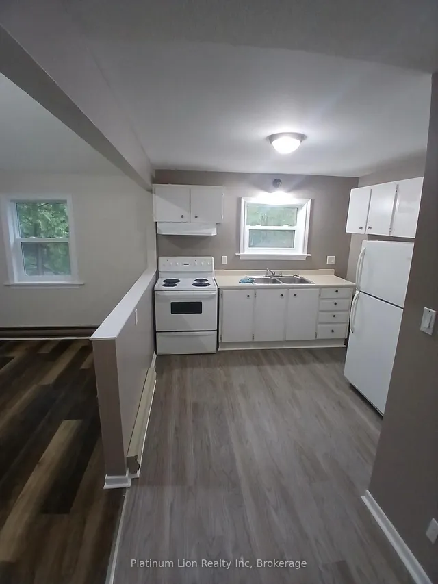 29 Rodman St, St. Catharines 2