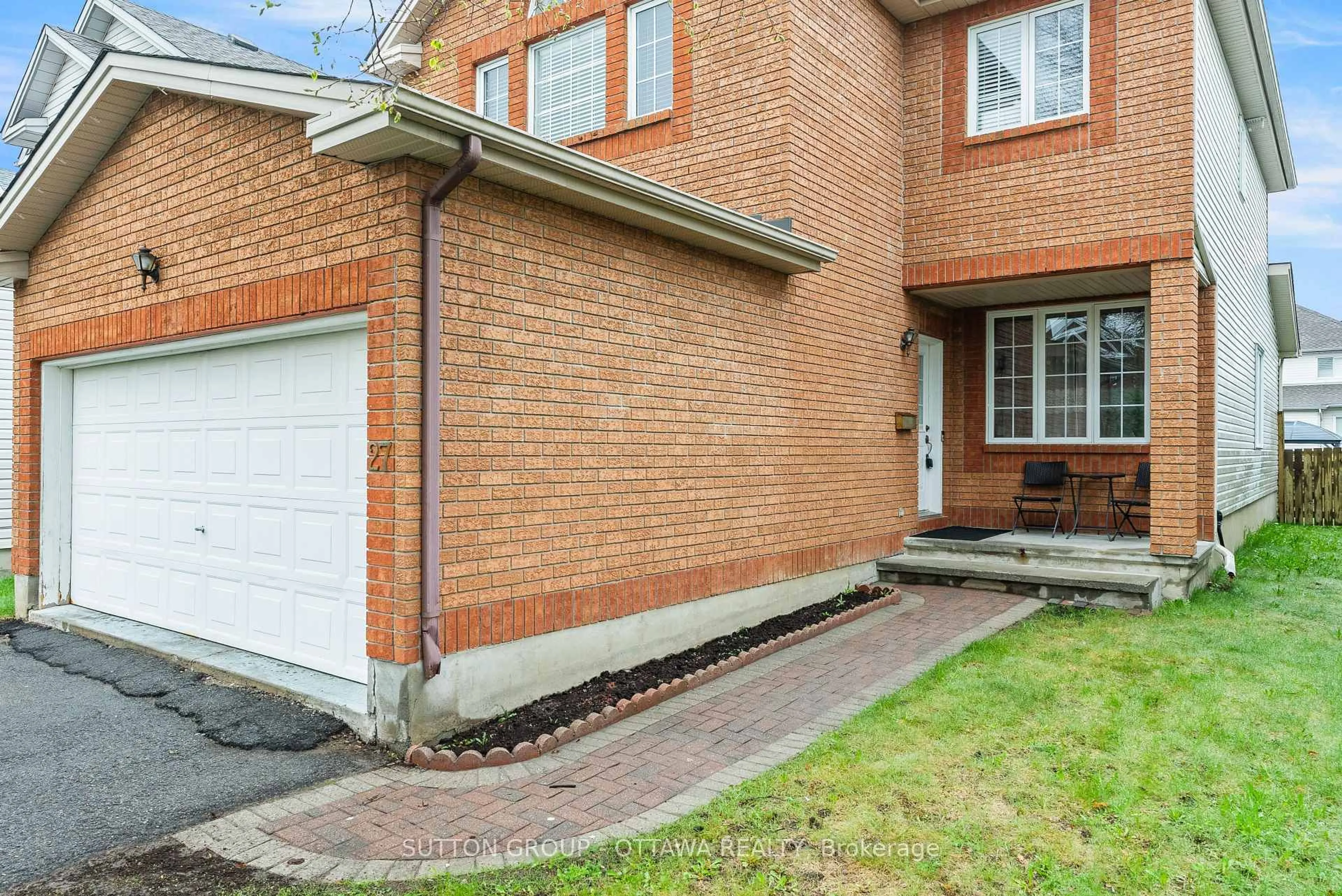 Home with brick exterior material, street for 27 Narin St, Kanata Ontario K2V 1B6