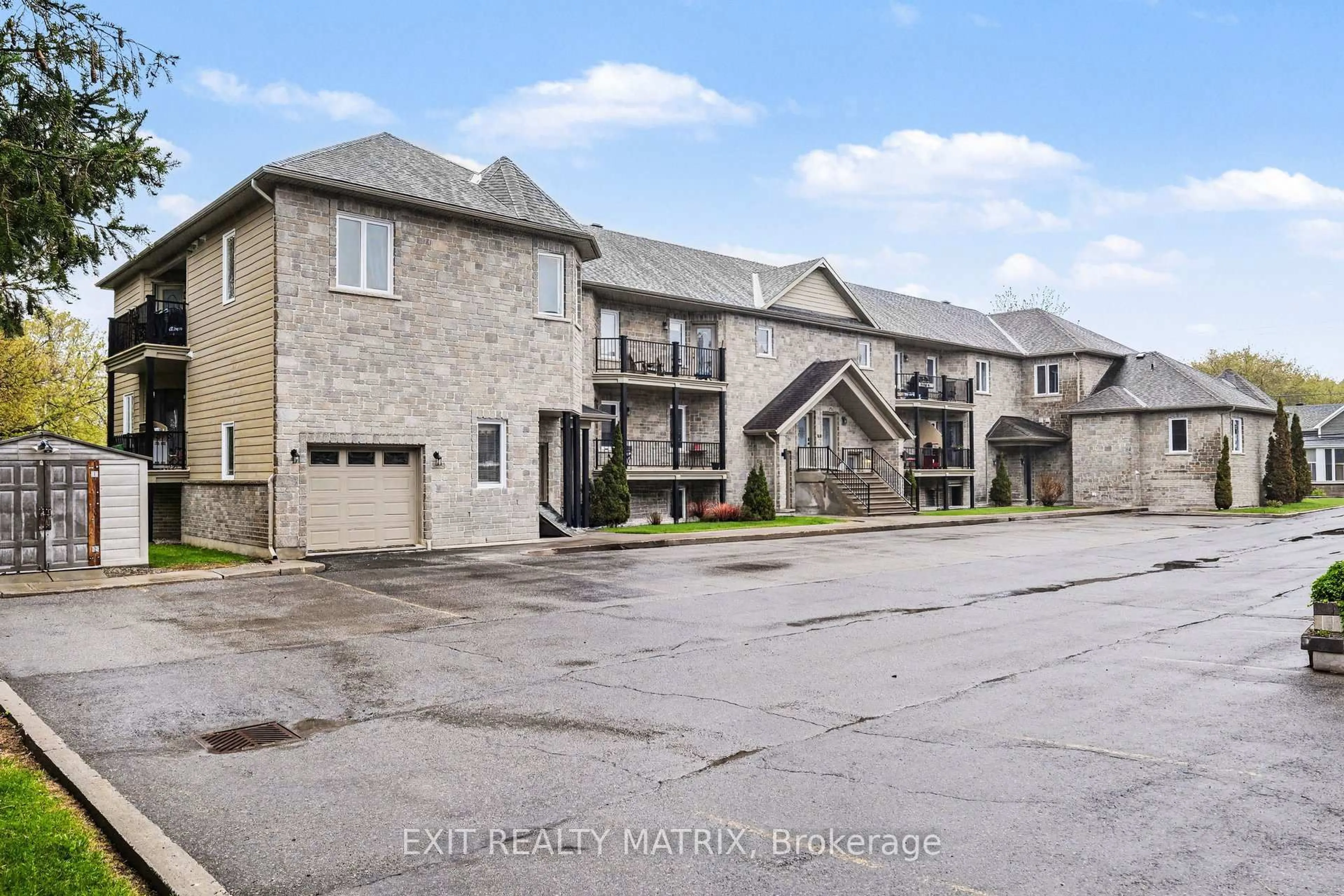 A pic from outside/outdoor area/front of a property/back of a property/a pic from drone, street for 39 MAIN St #8, The Nation Ontario K0A 2M0