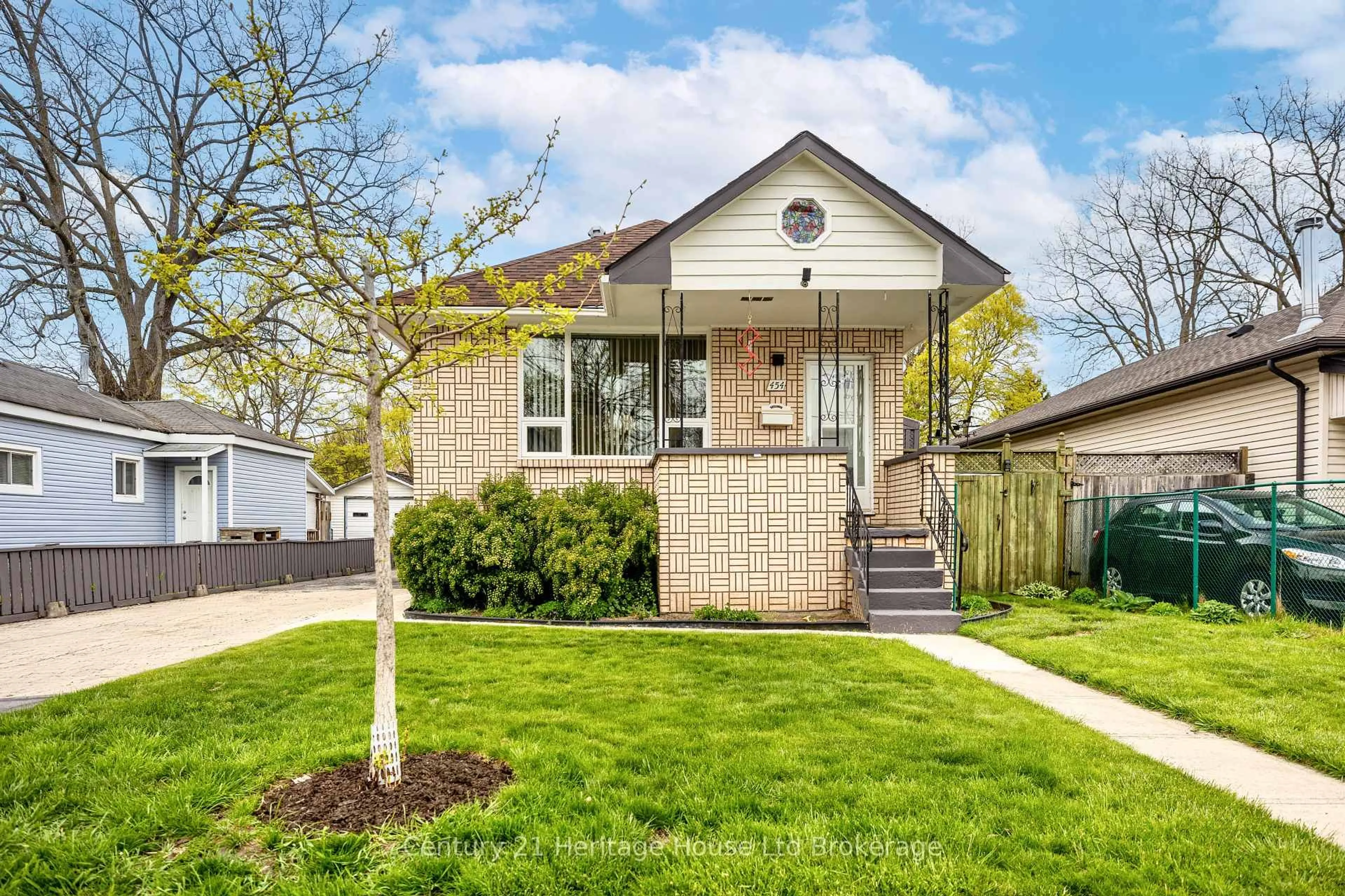 Home with brick exterior material, street for 454 Grey St, London East Ontario N6B 1H3