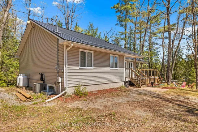 479 East Clear Bay Rd, Trent Lakes 3