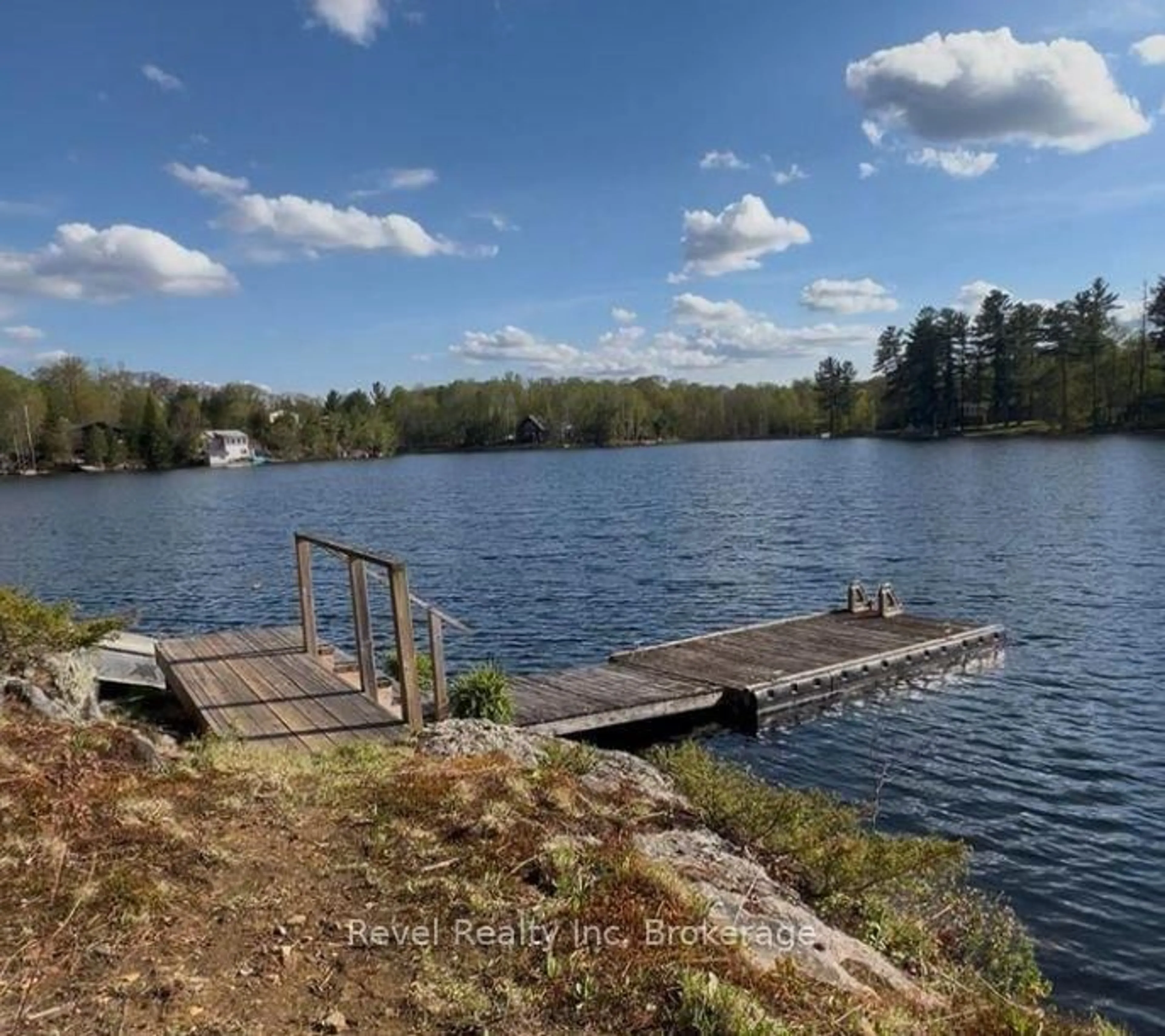 Unknown for 14 Swallow Rd, McDougall Ontario P2A 2W7