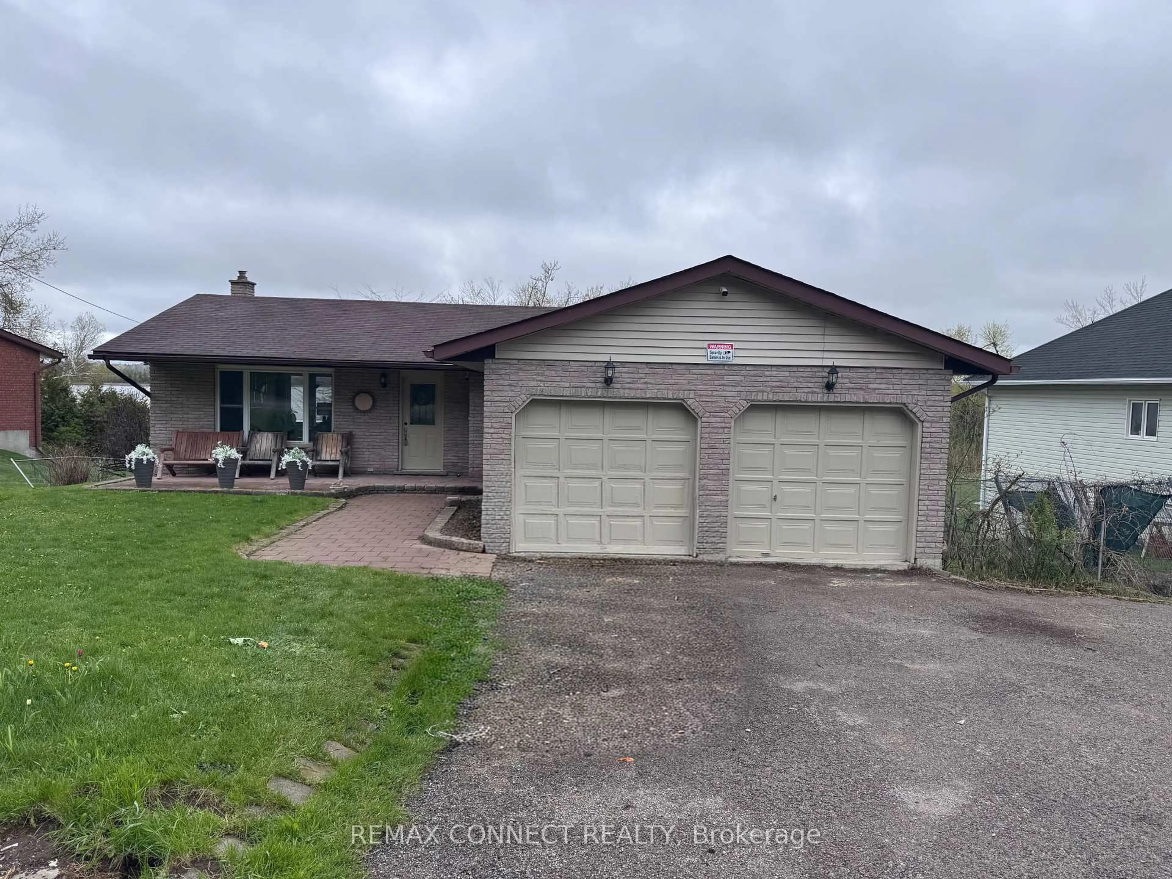 Unknown for 36 Helen Dr, Kawartha Lakes Ontario K0L 2W0