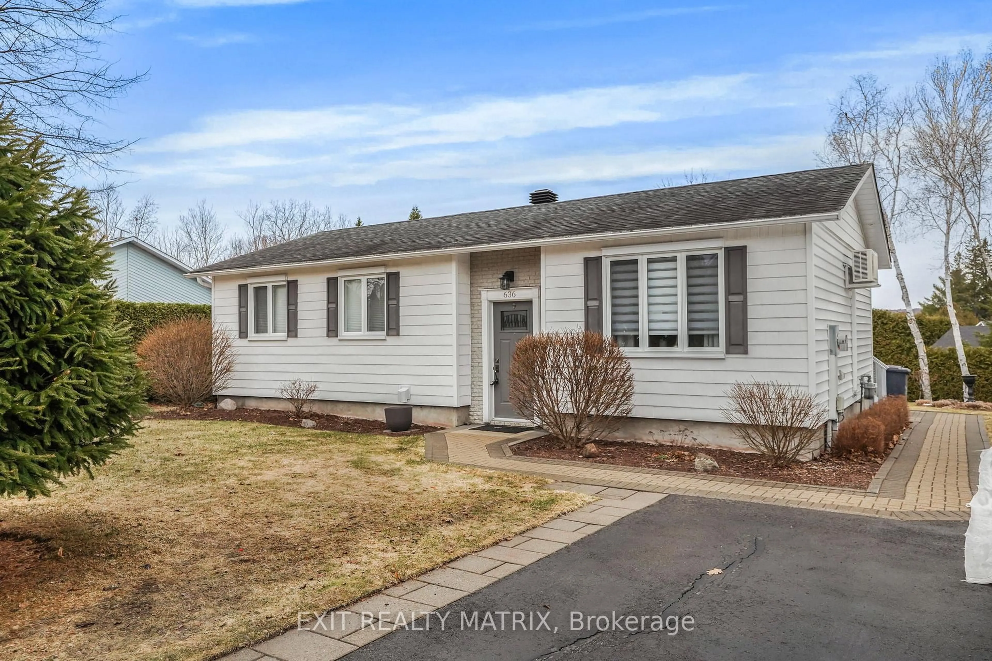 Home with vinyl exterior material, street for 636 Front Rd, Champlain Ontario K0B 1K0