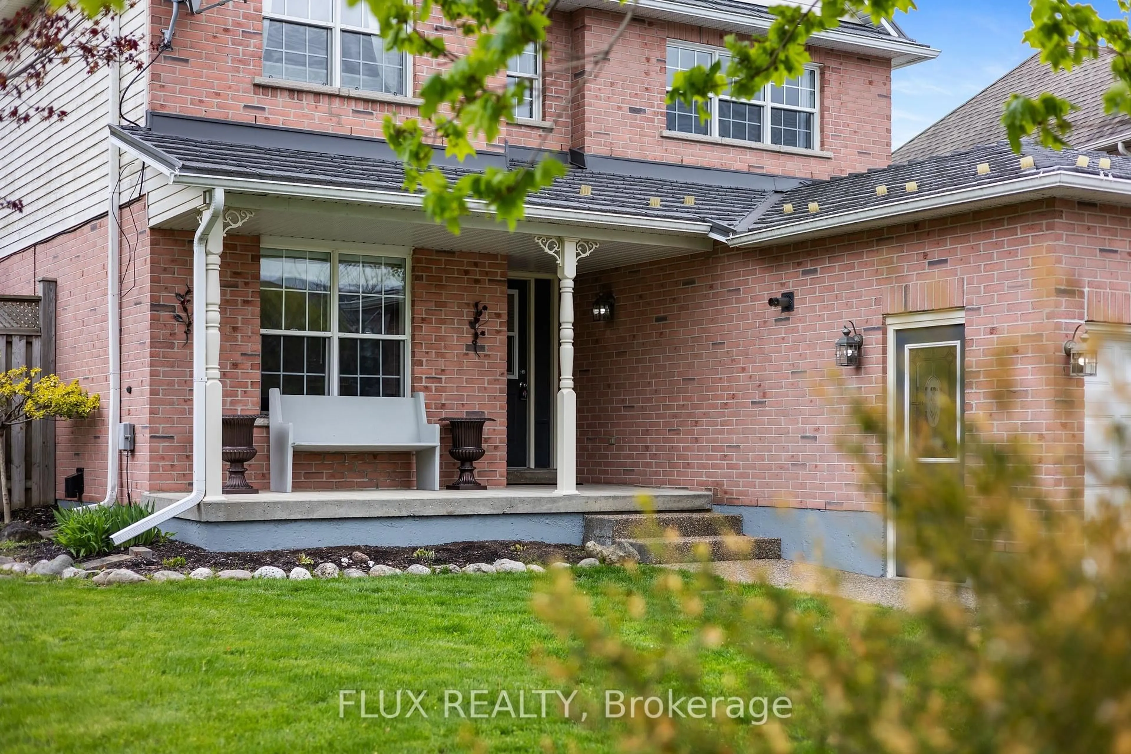 Home with brick exterior material, street for 1 Hilltop Dr, North Dumfries Ontario N0B 1E0