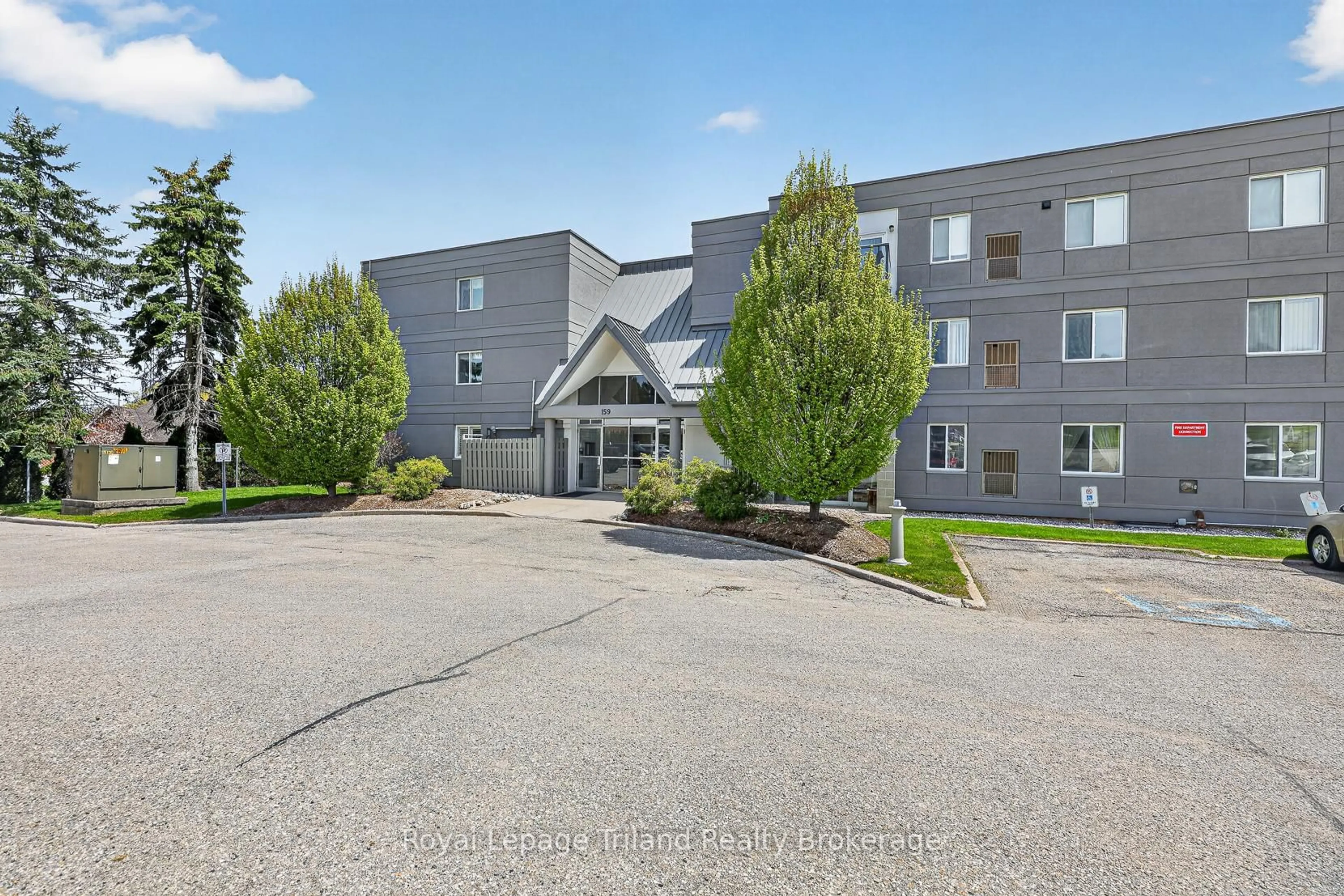 Patio, unknown for 159 Ferguson Dr #210, Woodstock Ontario N4V 1A9