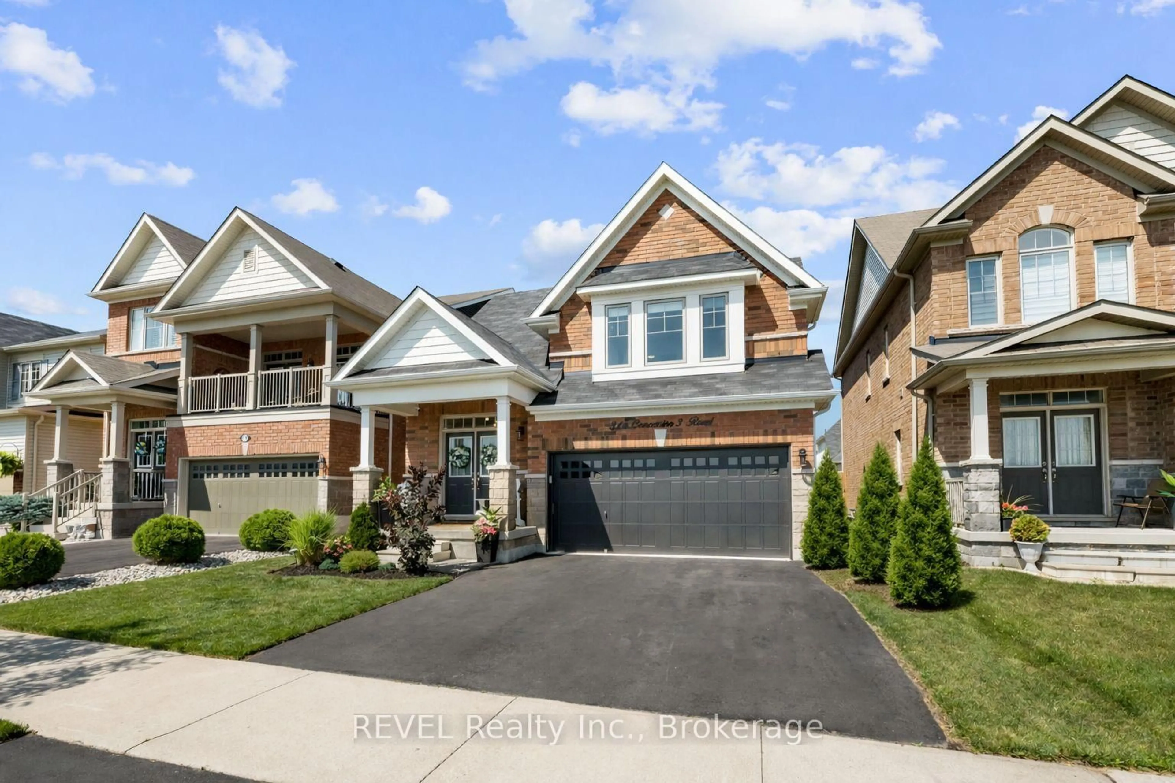 Home with brick exterior material, street for 316 Concession 3 Rd, Niagara-on-the-Lake Ontario L0S 1J0