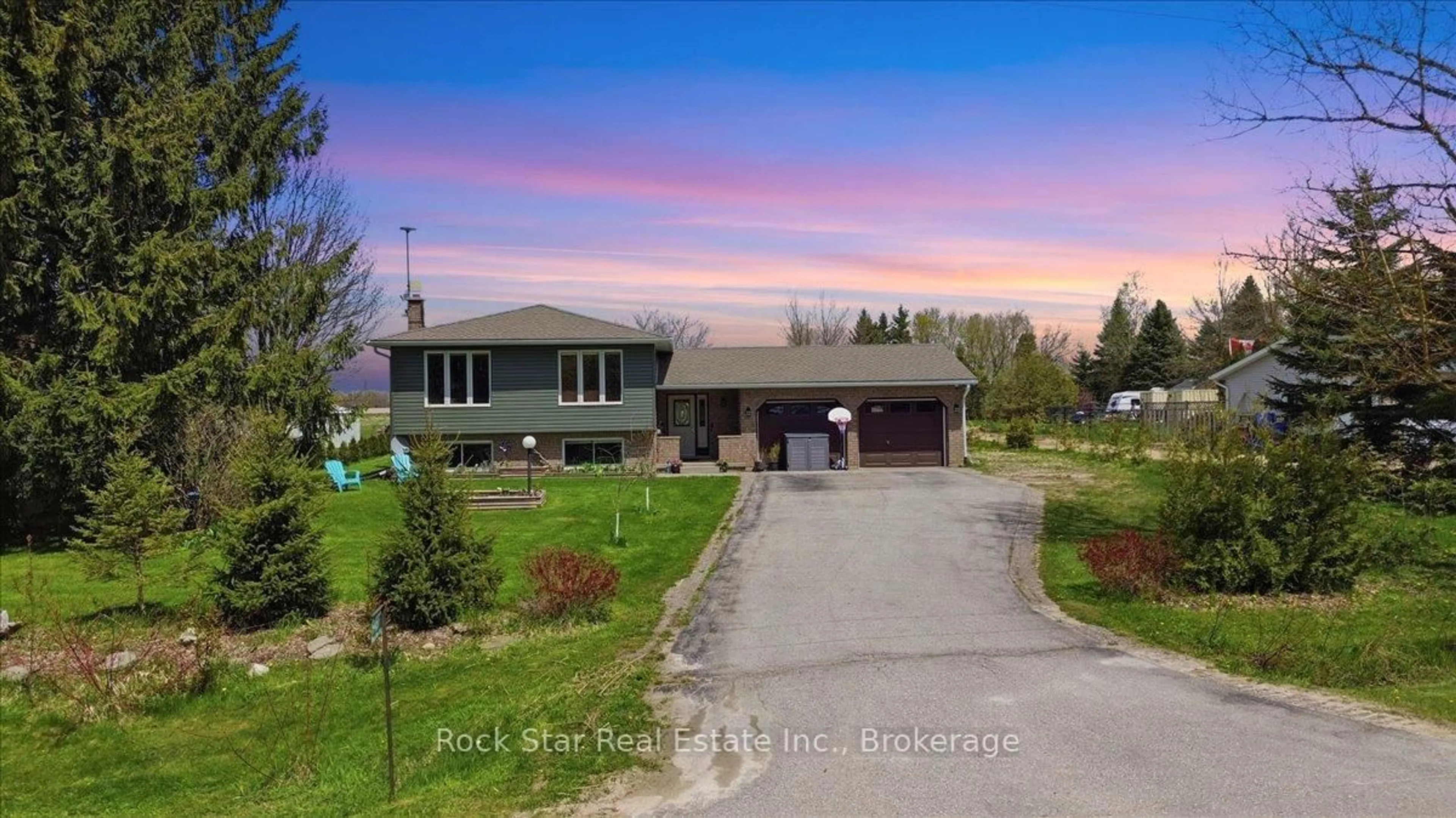 A pic from outside/outdoor area/front of a property/back of a property/a pic from drone, street for 9487 Maas Park Dr, Wellington North Ontario N0G 2L0