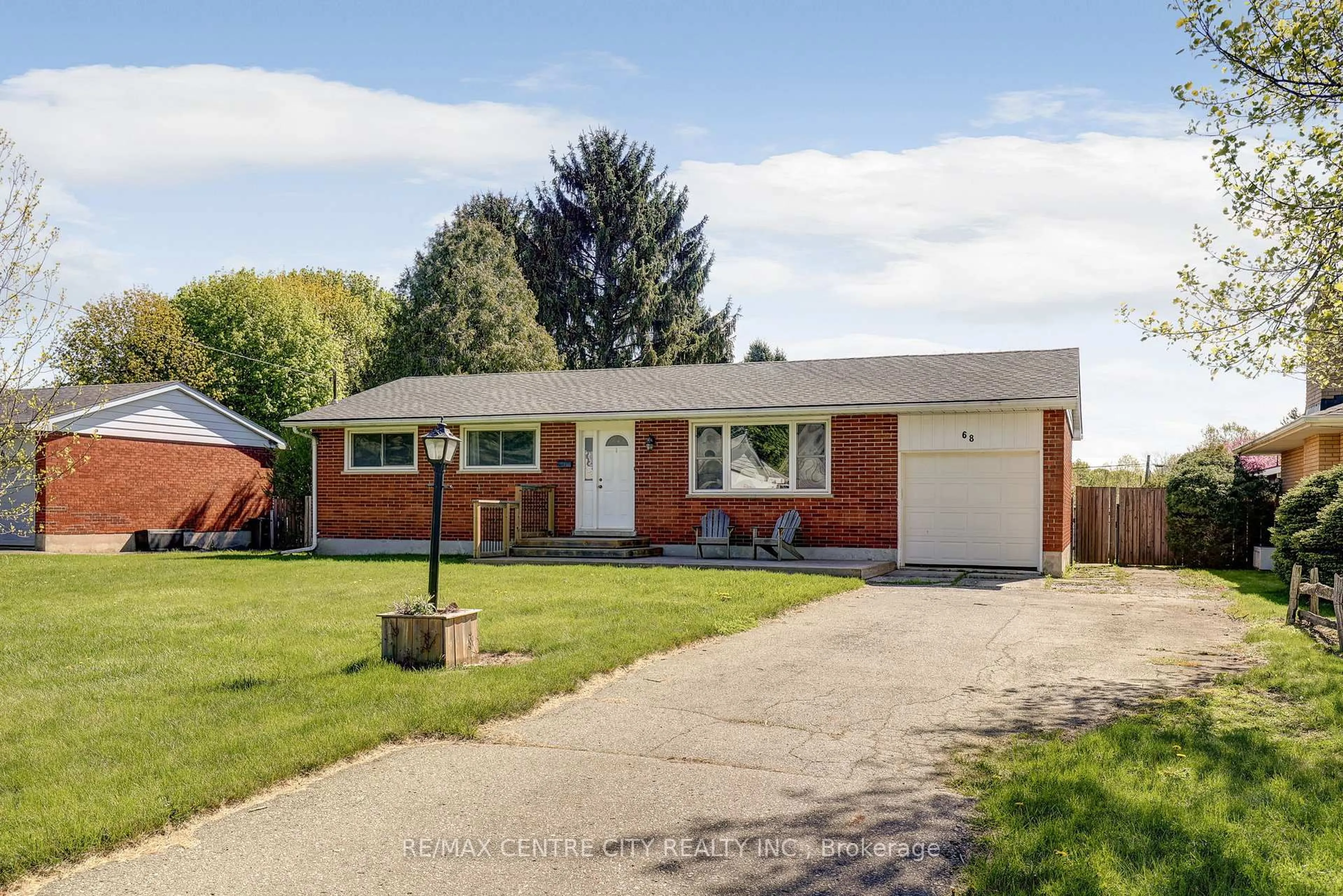 Home with brick exterior material, street for 68 Bailey Ave, Central Elgin Ontario N5R 5A1