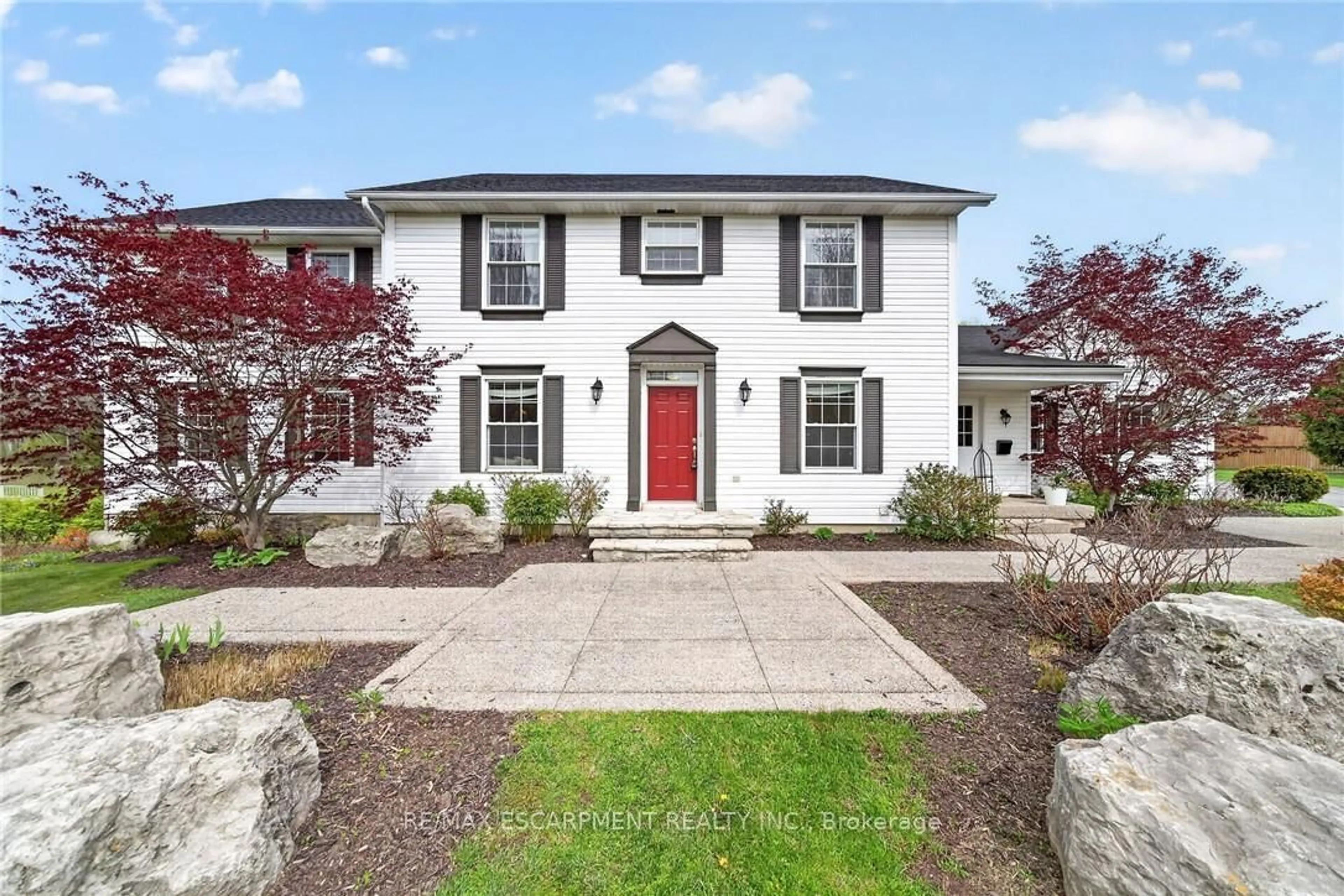 Home with brick exterior material, street for 20 Haldimand Tr, Haldimand Ontario N1A 1W9