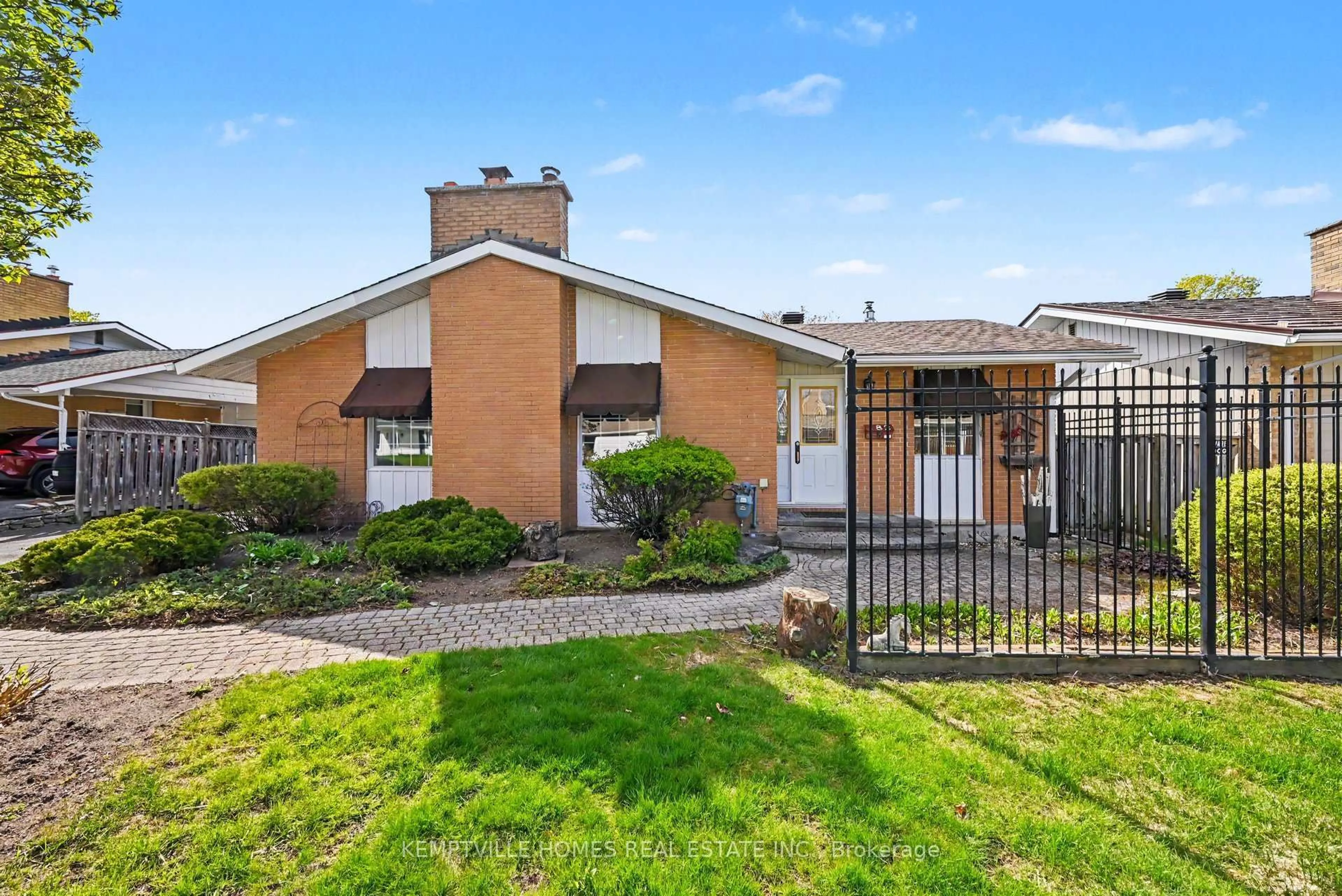 Unknown for 182 Abbotsford Rd, Ottawa Ontario K2L 1C9