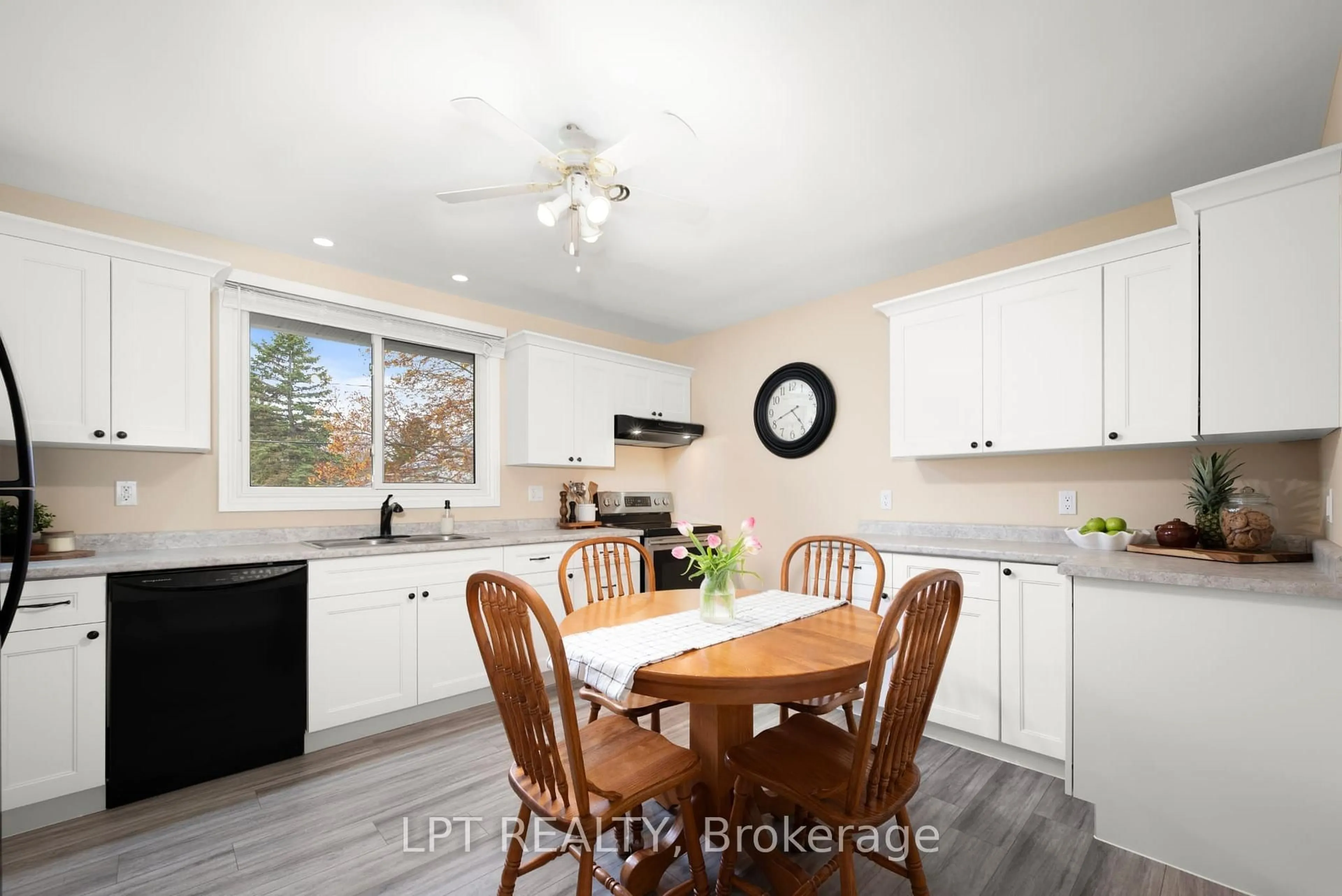 Open concept kitchen, unknown for 56 ST. PATRICK St, Kawartha Lakes Ontario K9V 1R5