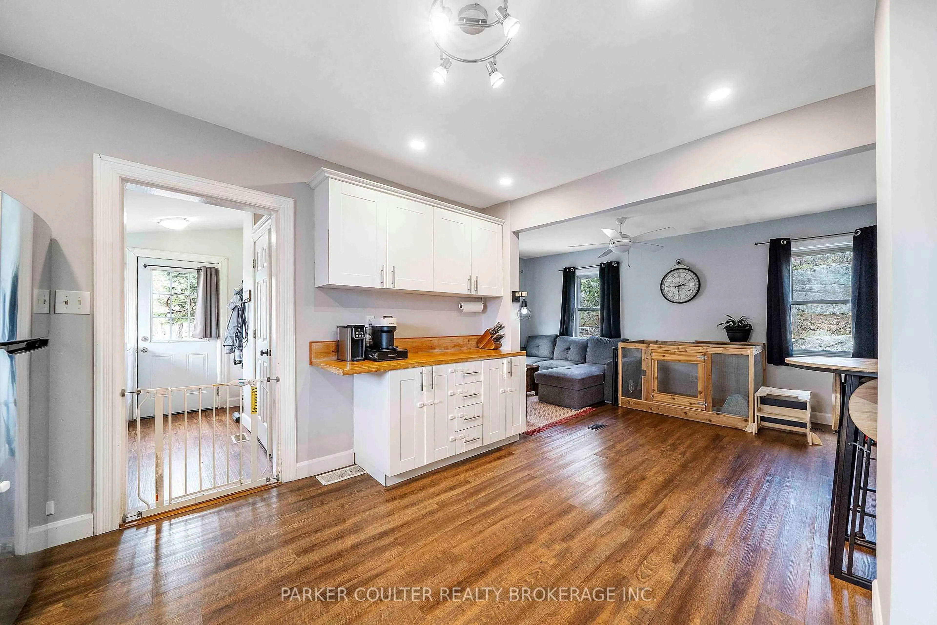 Open concept kitchen, unknown for 3 Victoria Ave, Parry Sound Ontario P2A 2B9