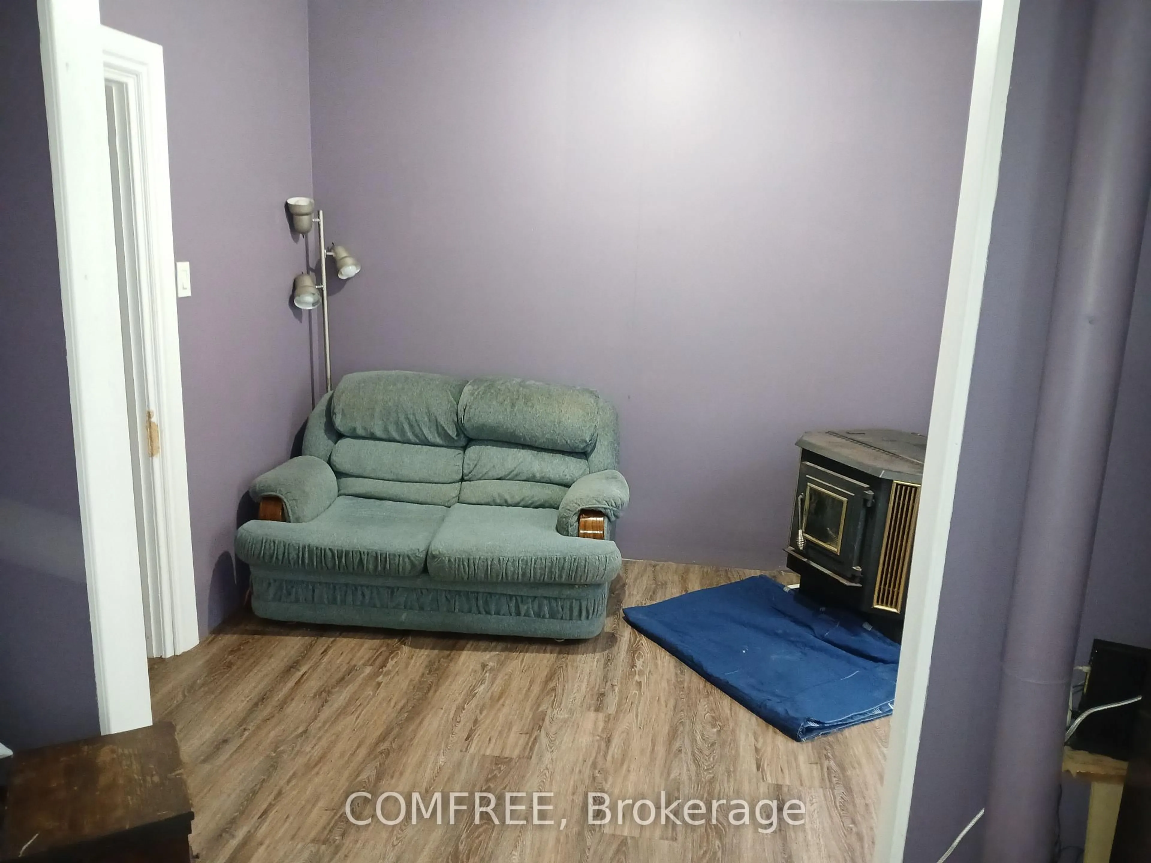 A pic of a room for 2 Miller St, Lansdowne Village Ontario K0E 1L0