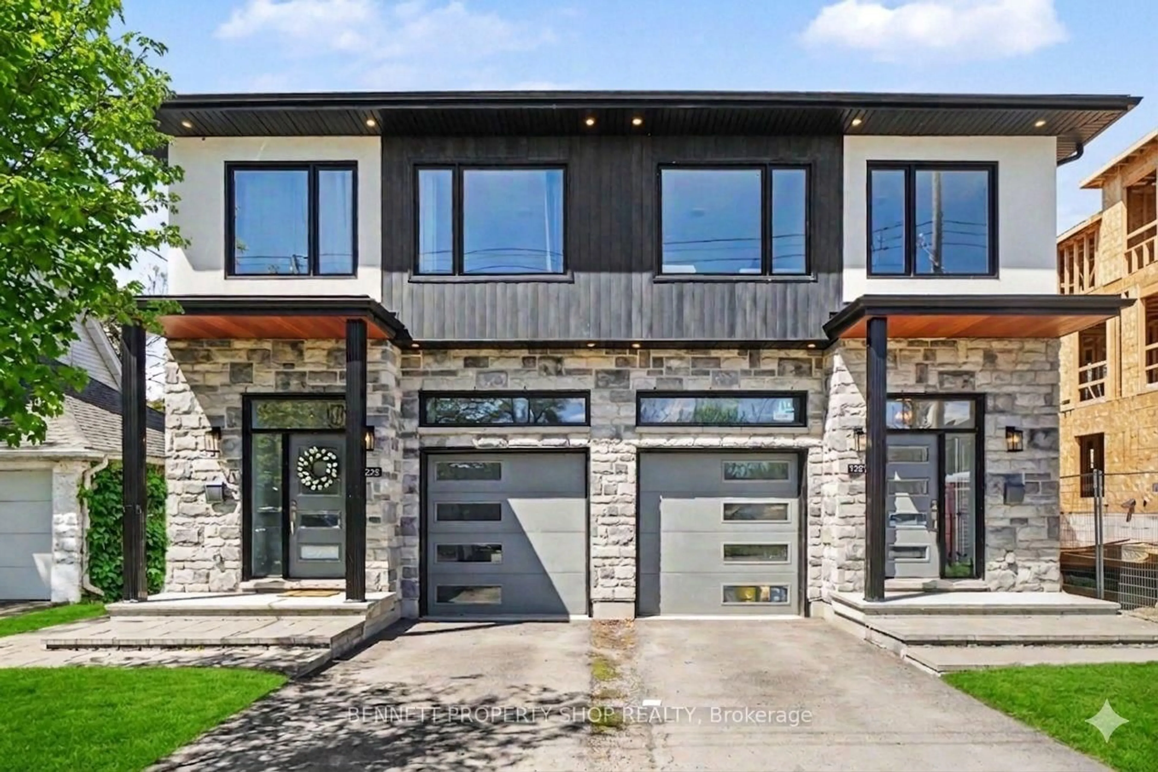 Home with brick exterior material, street for 1225 Ridgemont Ave, Ottawa Ontario K1V 6E6