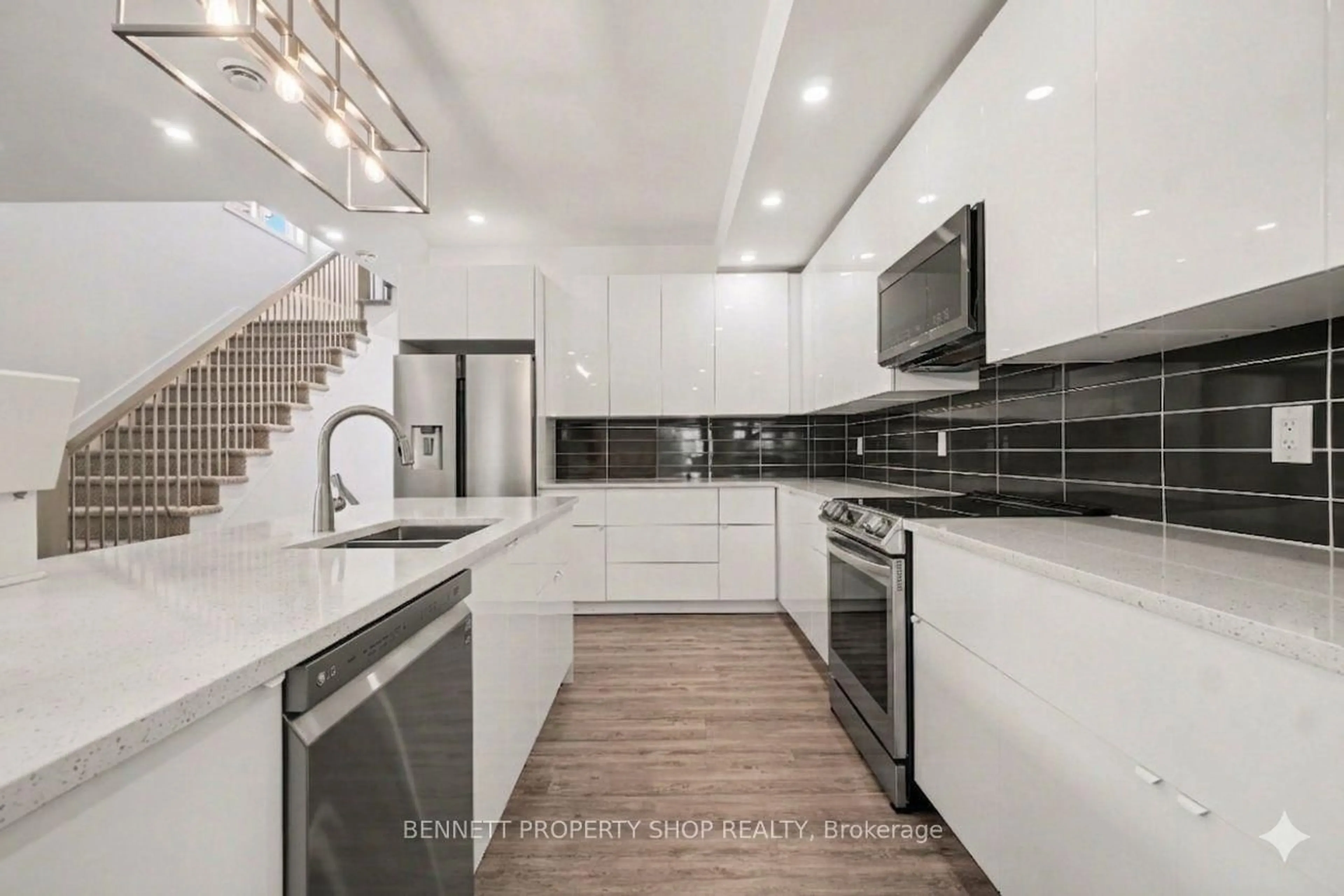 Contemporary kitchen, ceramic/tile floor for 1227 Ridgemont Ave, Ottawa Ontario K1V 6E6