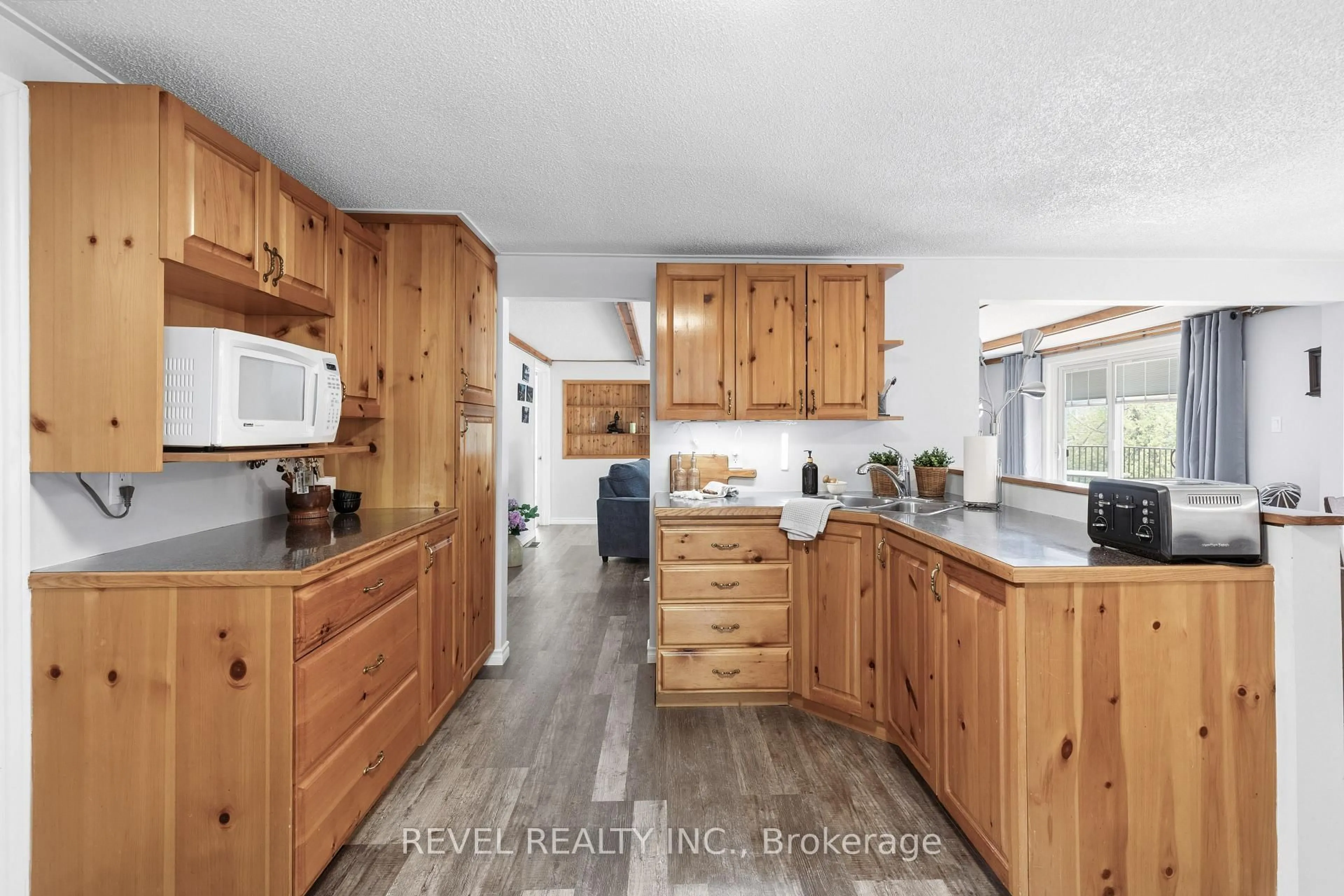 Open concept kitchen, unknown for 106 Coldstream Rd, Kawartha Lakes Ontario K0M 1N0