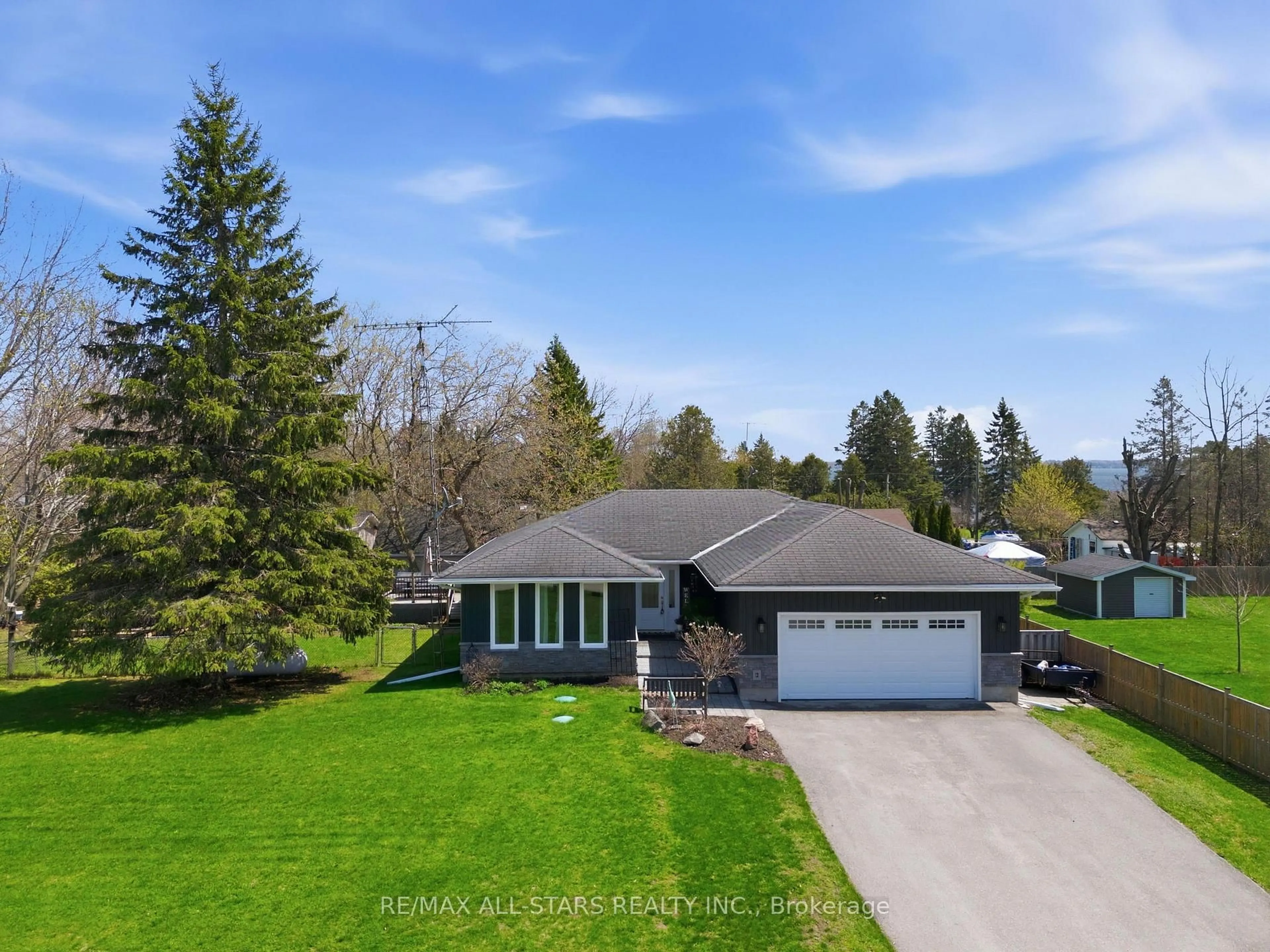 A pic from outside/outdoor area/front of a property/back of a property/a pic from drone, unknown for 257 Port Hoover Rd, Kawartha Lakes Ontario K0M 2C0