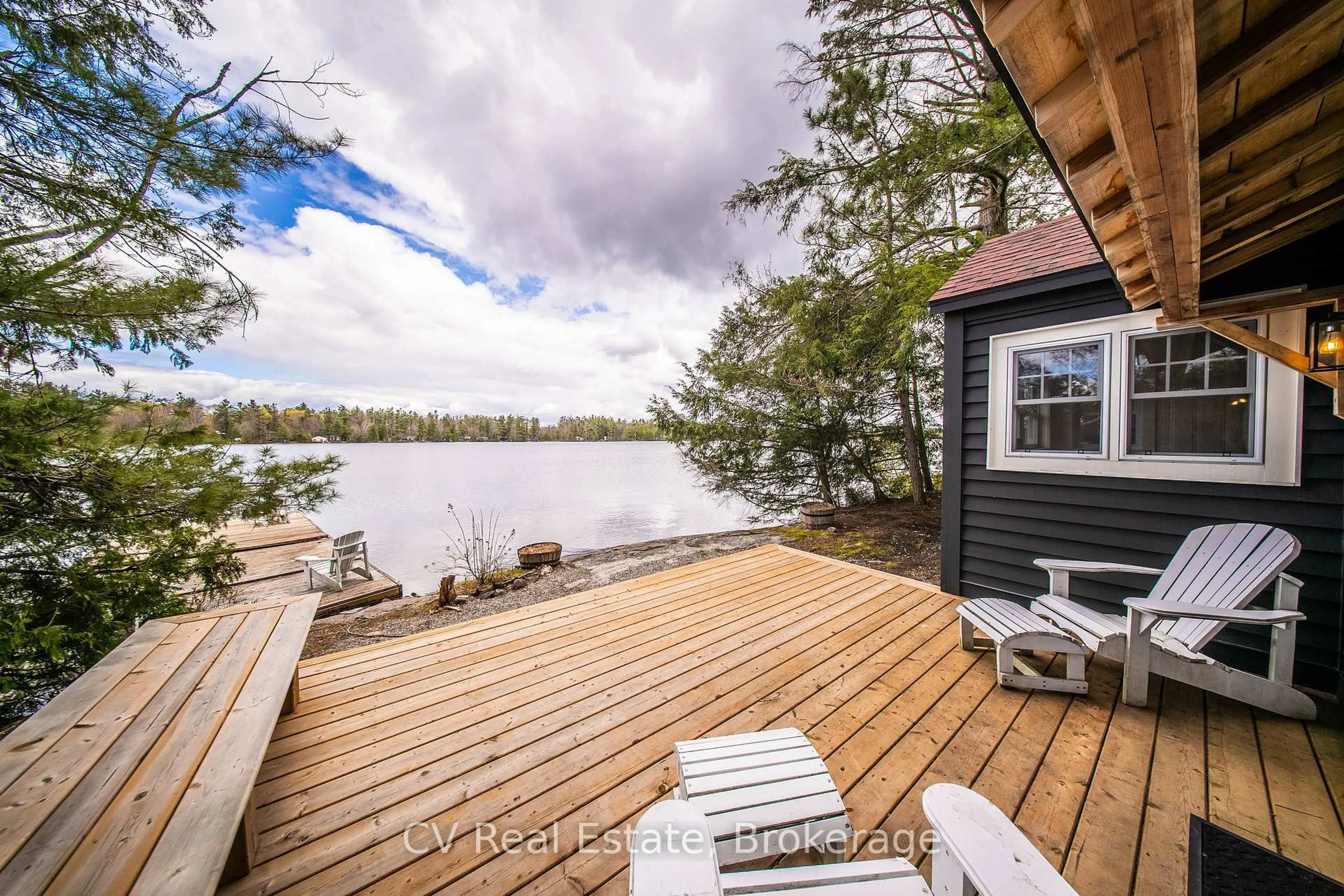 Patio, water/lake/river/ocean view for 1037 Melody Hill Rd, Muskoka Lakes Ontario P0C 1M0