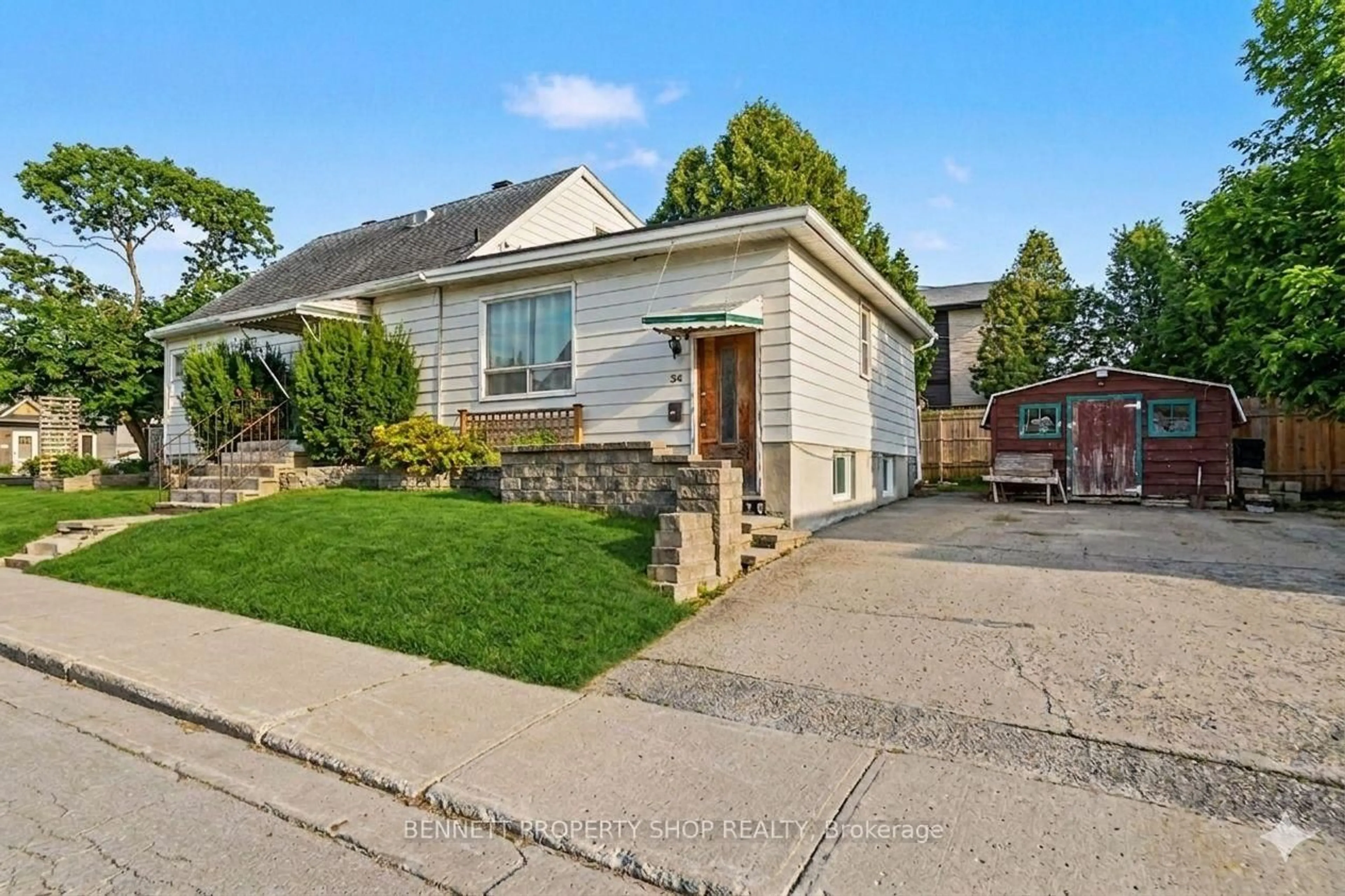 Home with brick exterior material, street for 136 Glenora St, Ottawa Ontario K1S 1J5
