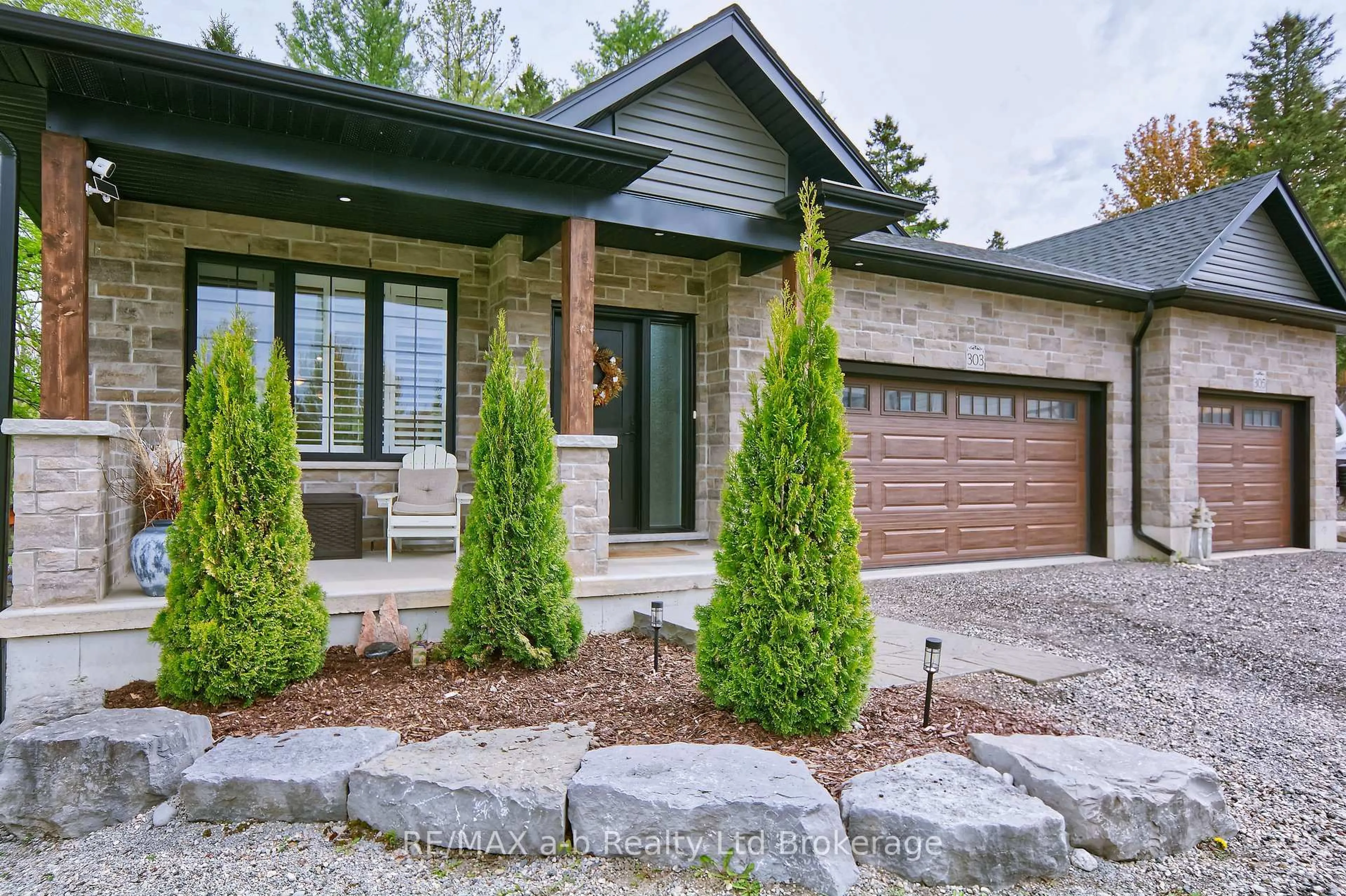 Home with brick exterior material, street for 305 Robinson St, Woodstock Ontario N4S 3B8