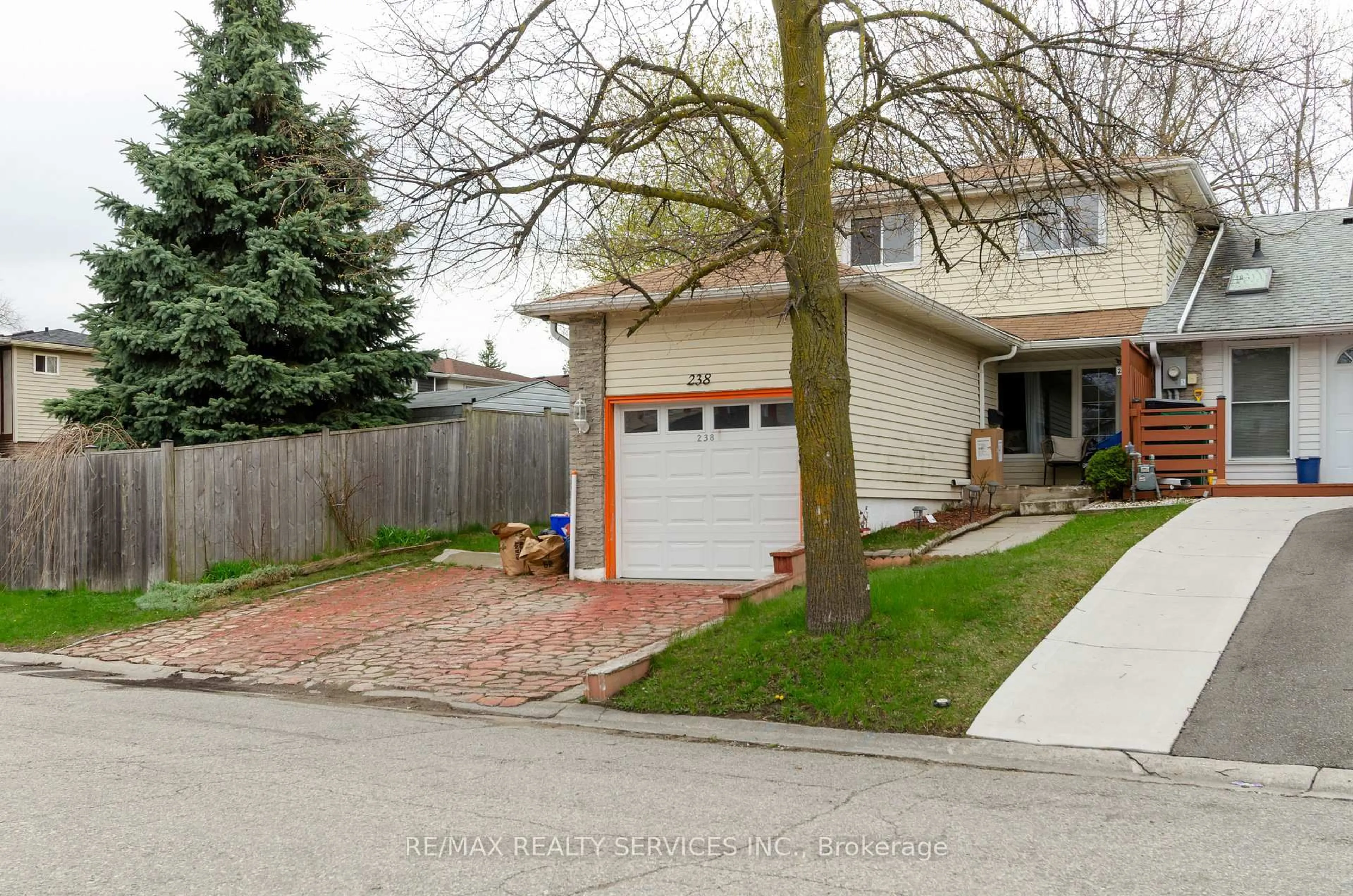 Unknown for 238 Linden Dr, Cambridge Ontario N3H 4Y2
