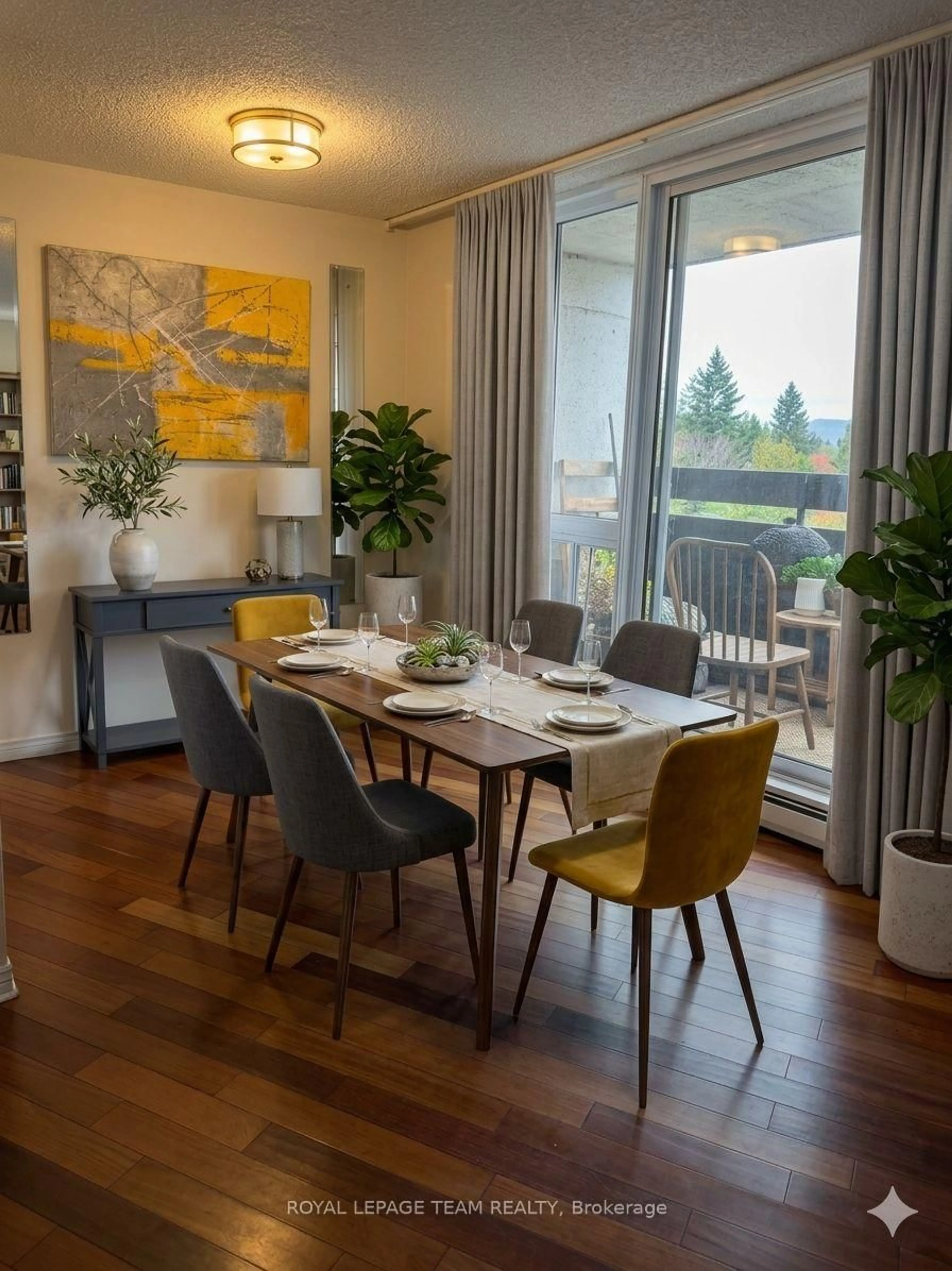 Dining room, wood/laminate floor for 2020 Jasmine Cres #313, Ottawa Ontario K1J 8K5
