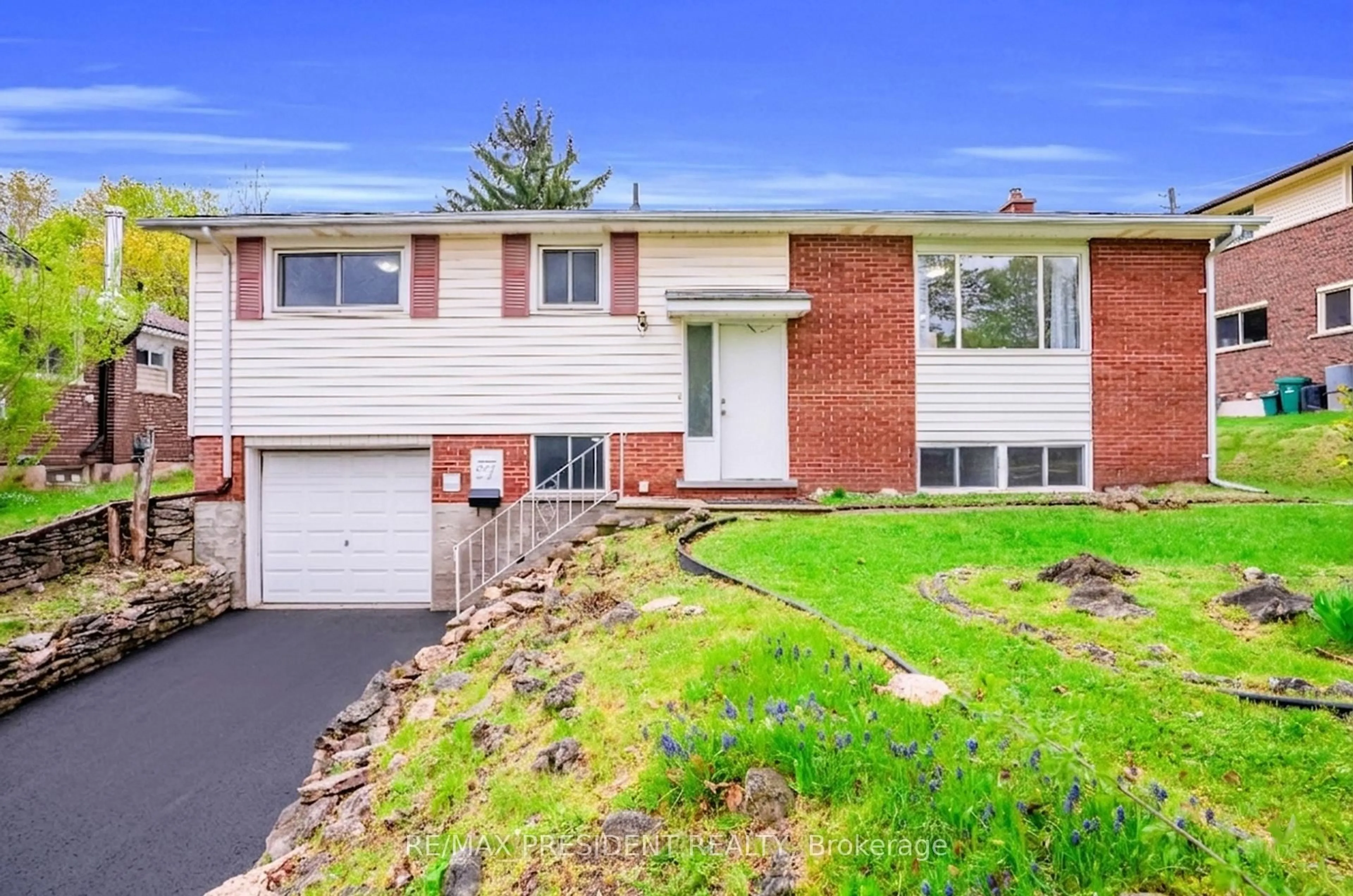 Home with brick exterior material, street for 57 High St, Waterloo Ontario N2L 3X7