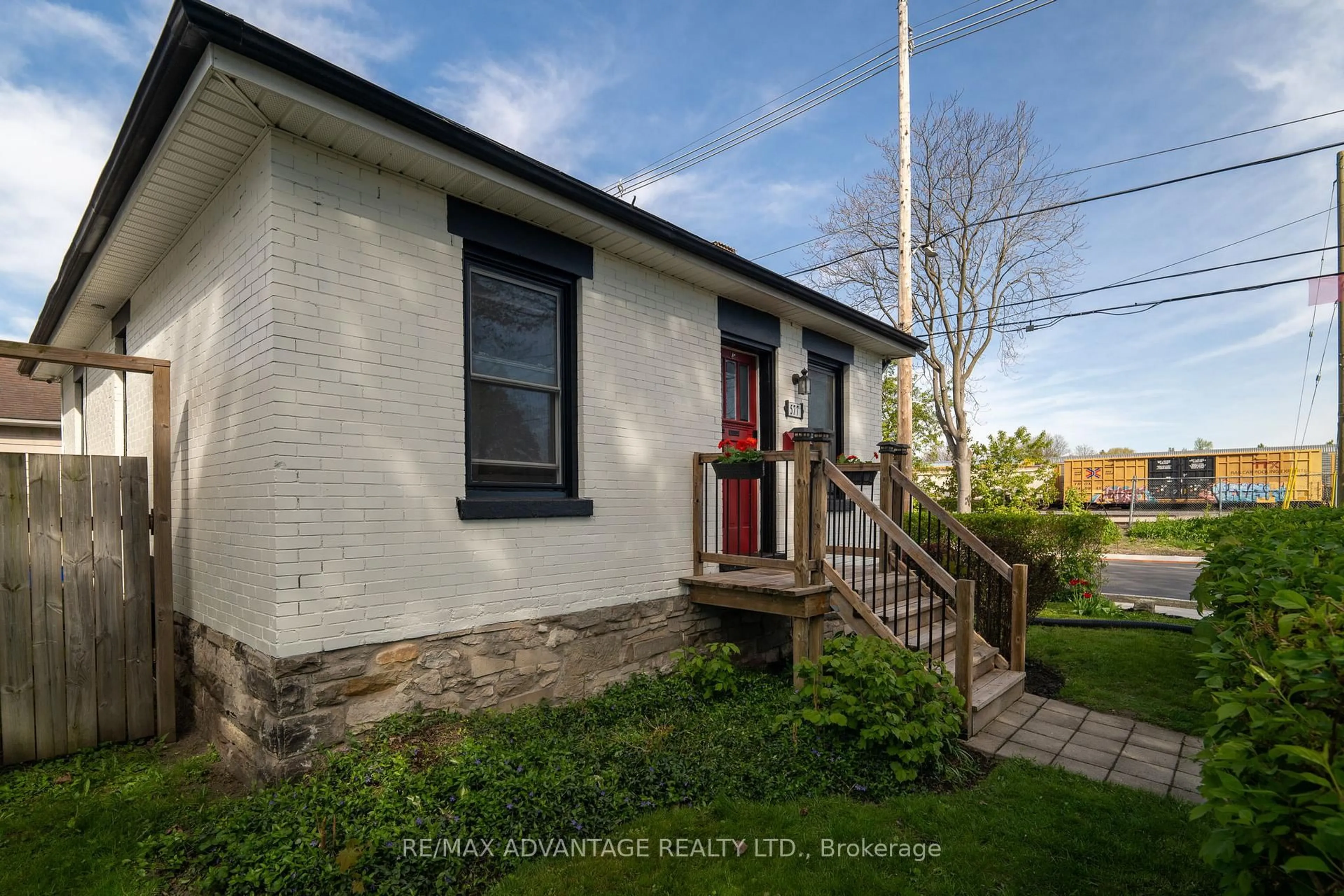 Home with brick exterior material, street for 577 English St, London East Ontario N5W 3V5