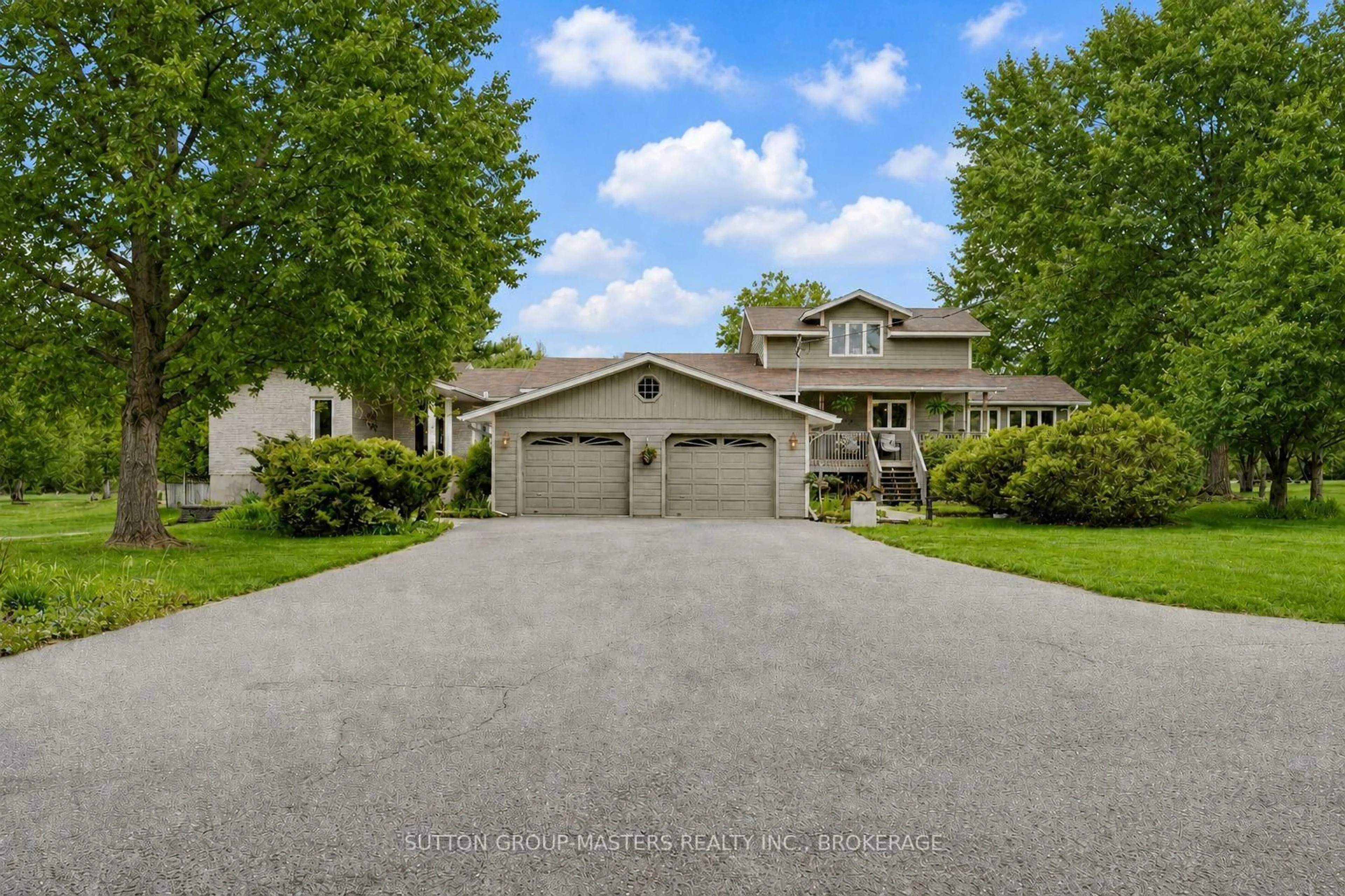 A pic from outside/outdoor area/front of a property/back of a property/a pic from drone, street for 466 Colebrook Rd, Yarker Ontario K0K 3N0