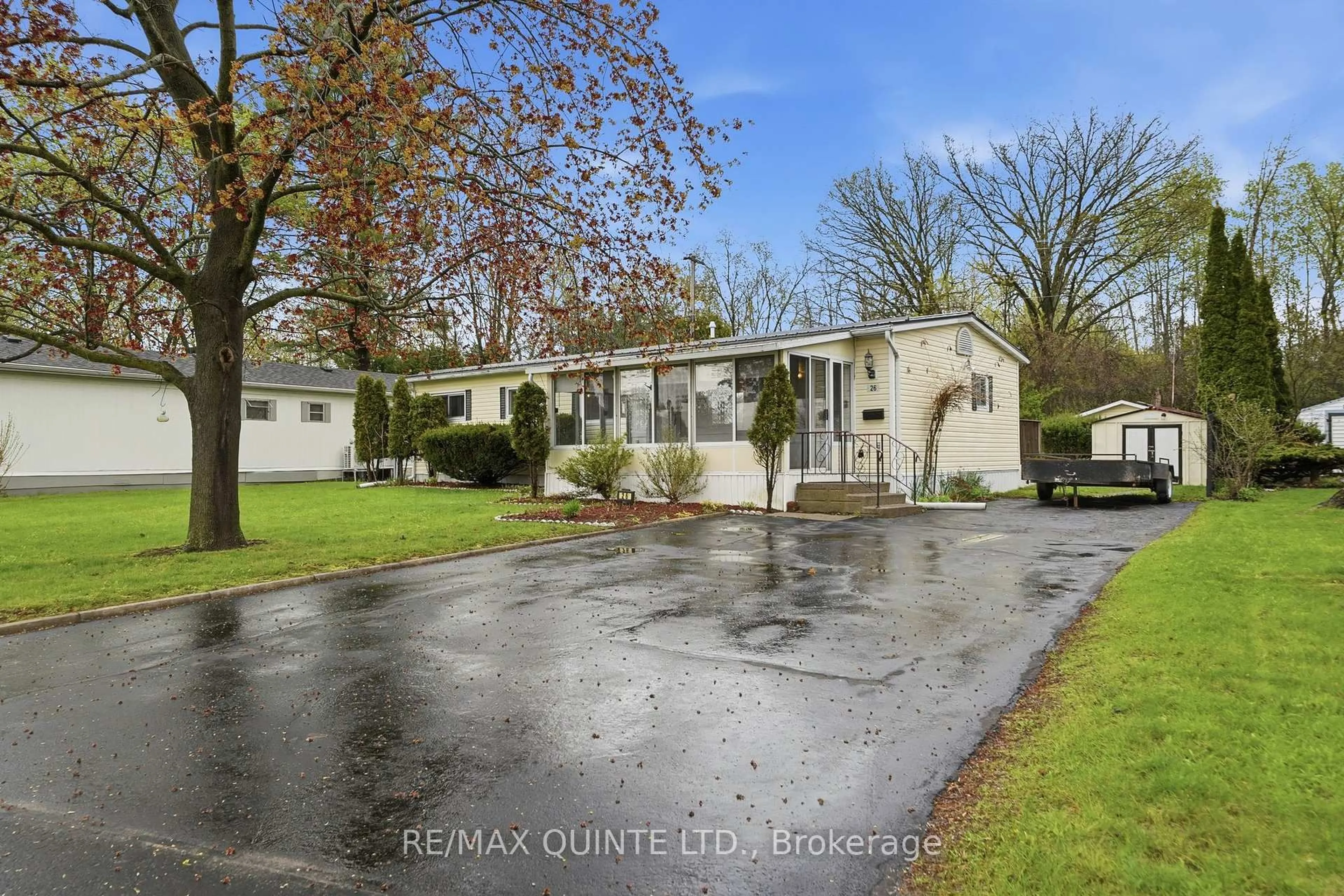 A pic from outside/outdoor area/front of a property/back of a property/a pic from drone, water/lake/river/ocean view for 26 Linden Blvd, Quinte West Ontario K8N 3M1