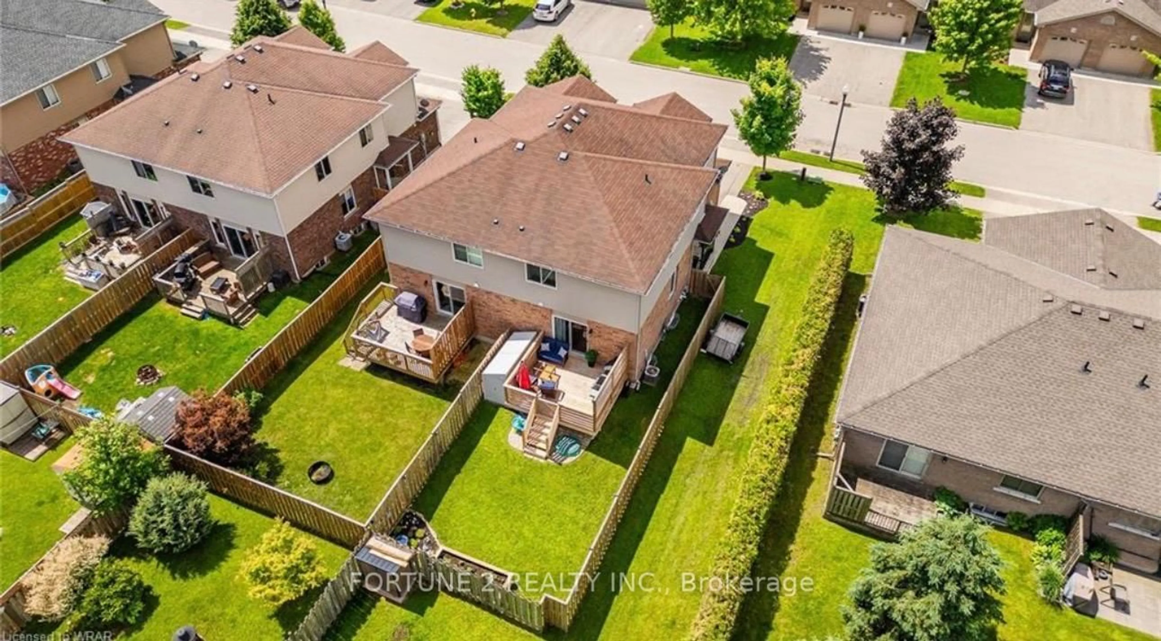 A pic from outside/outdoor area/front of a property/back of a property/a pic from drone, unknown for 455 Danby St, North Perth Ontario N4W 0A5