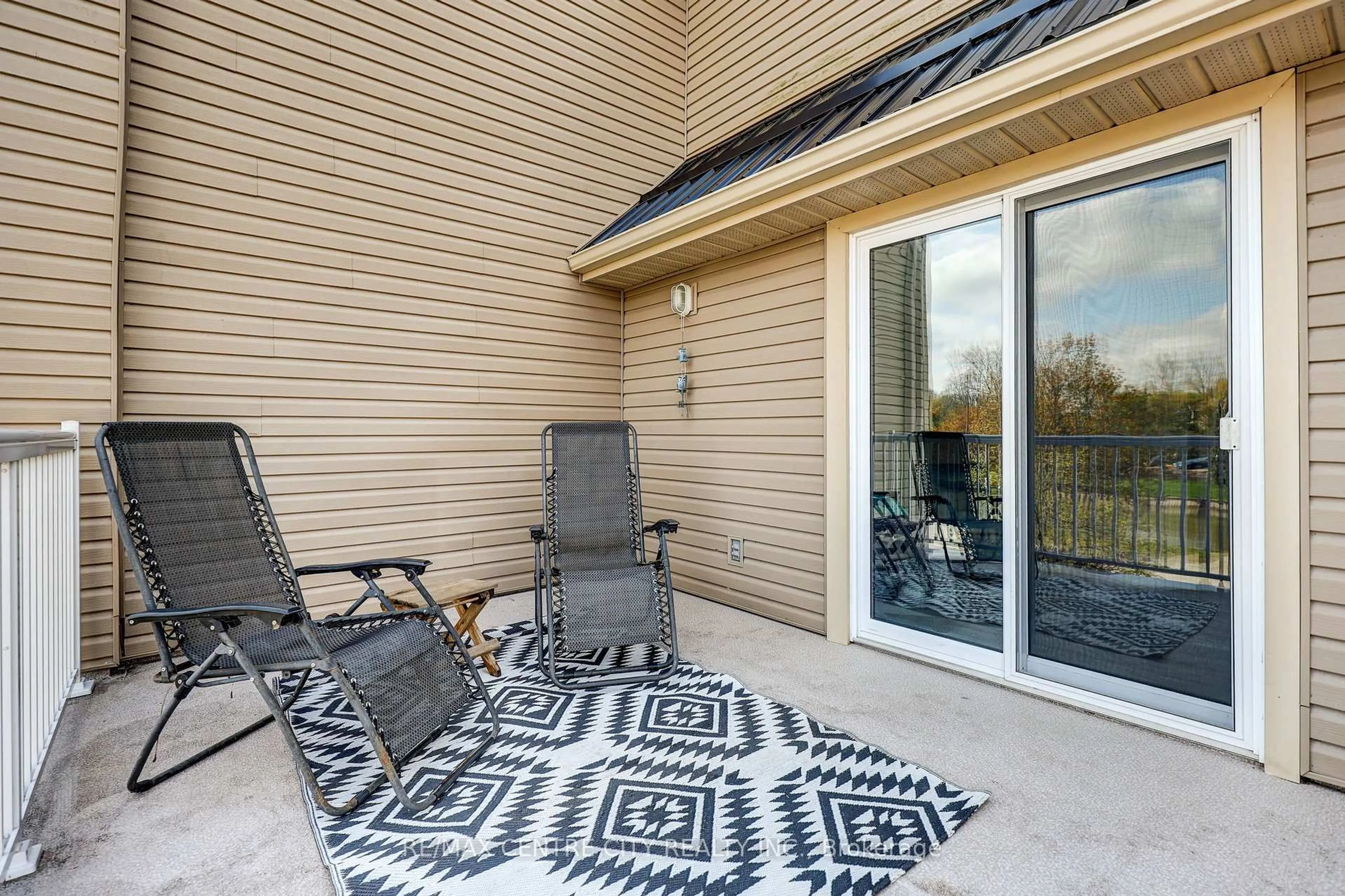 Patio, water/lake/river/ocean view for 301 Carlow Rd #31, Central Elgin Ontario N5L 1B7
