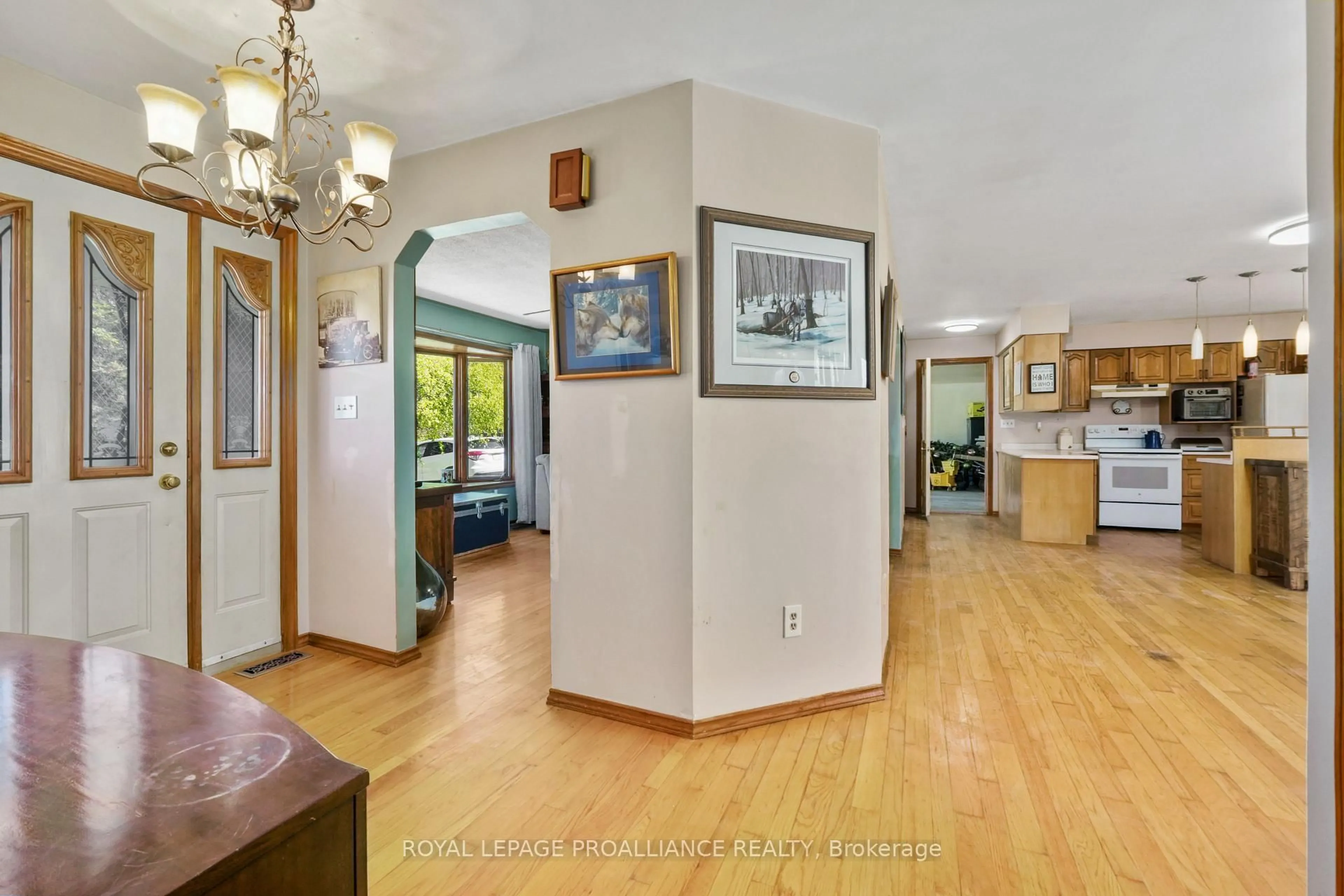Indoor foyer for 11834 3rd Line Rd, Alnwick/Haldimand Ontario K0K 2X0