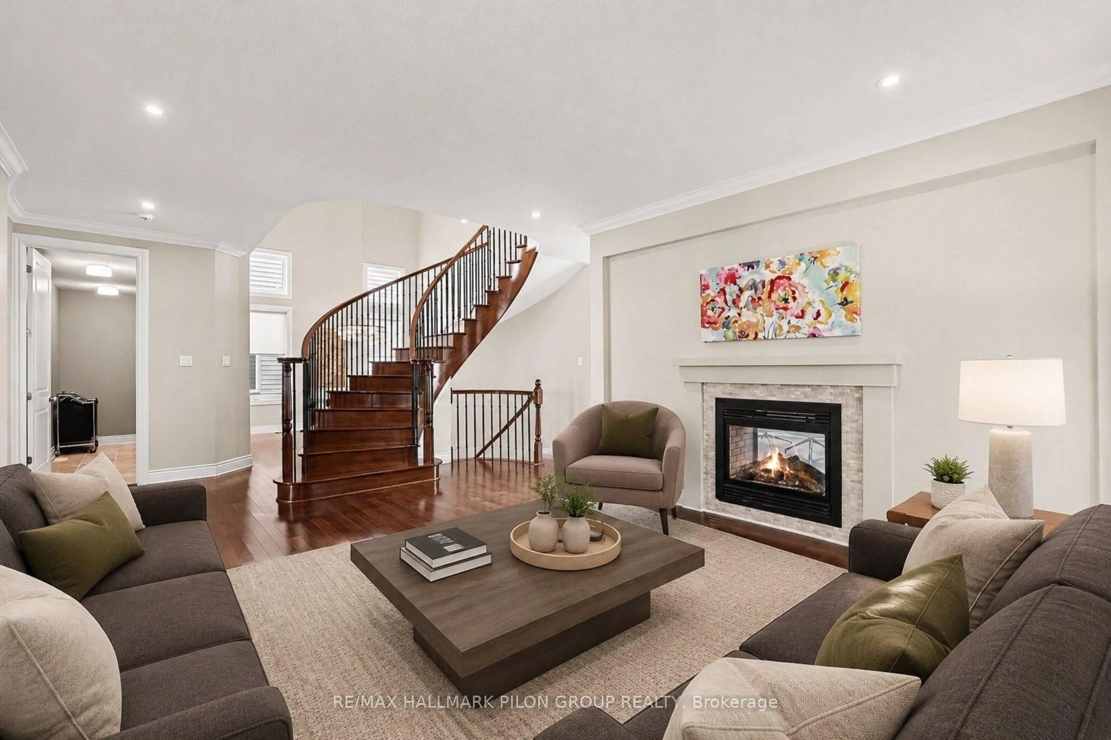 Living room with furniture, unknown for 354 Oakcrest Way, Ottawa Ontario K4A 0S5