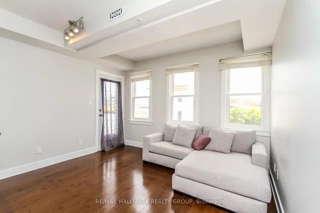 124 Guigues Ave #B307, Ottawa 5